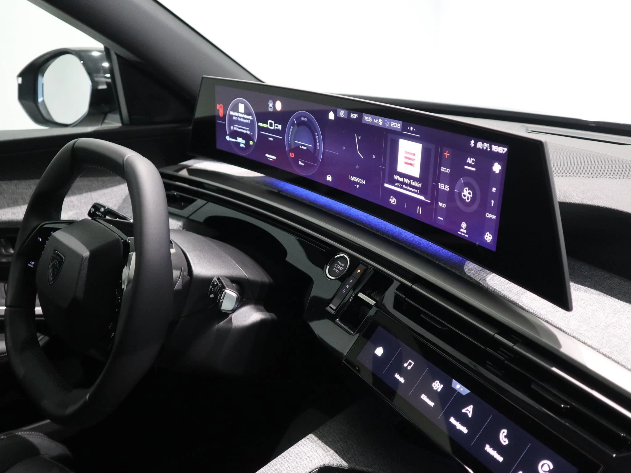 Peugeot-e-3008-image-36