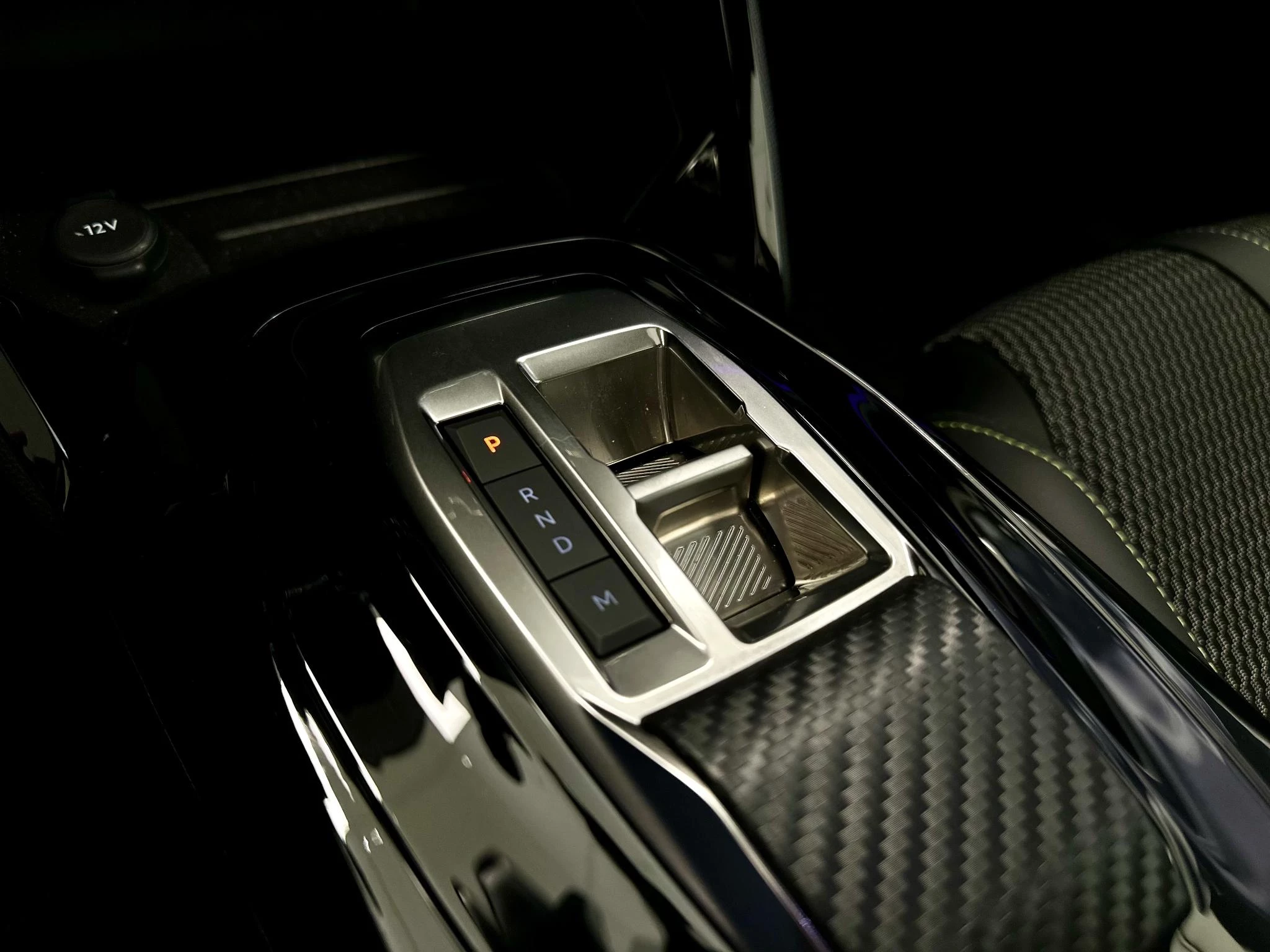 Peugeot-208-image-17