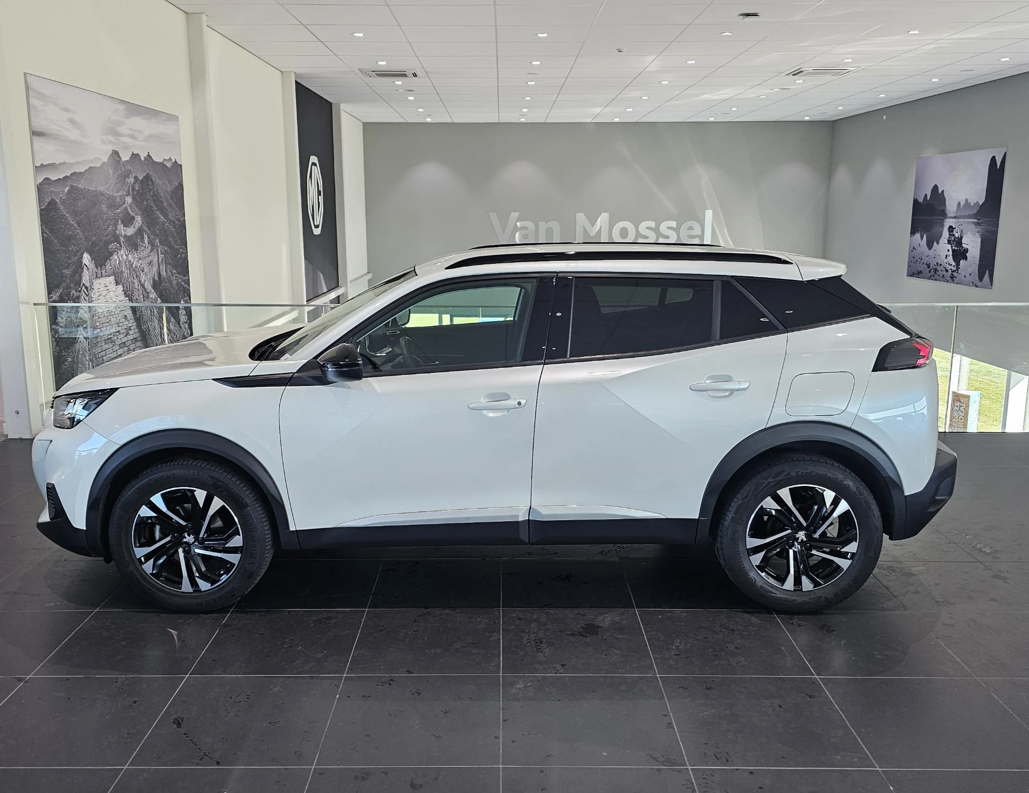 Peugeot-2008-image-7