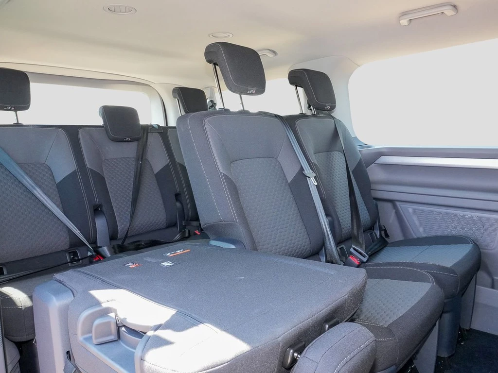 Volkswagen Caravelle T7 2.0 TDI DSG Life Navi, AHK