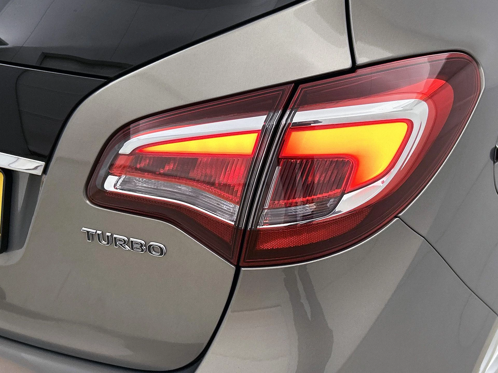 Opel-Meriva-image-26