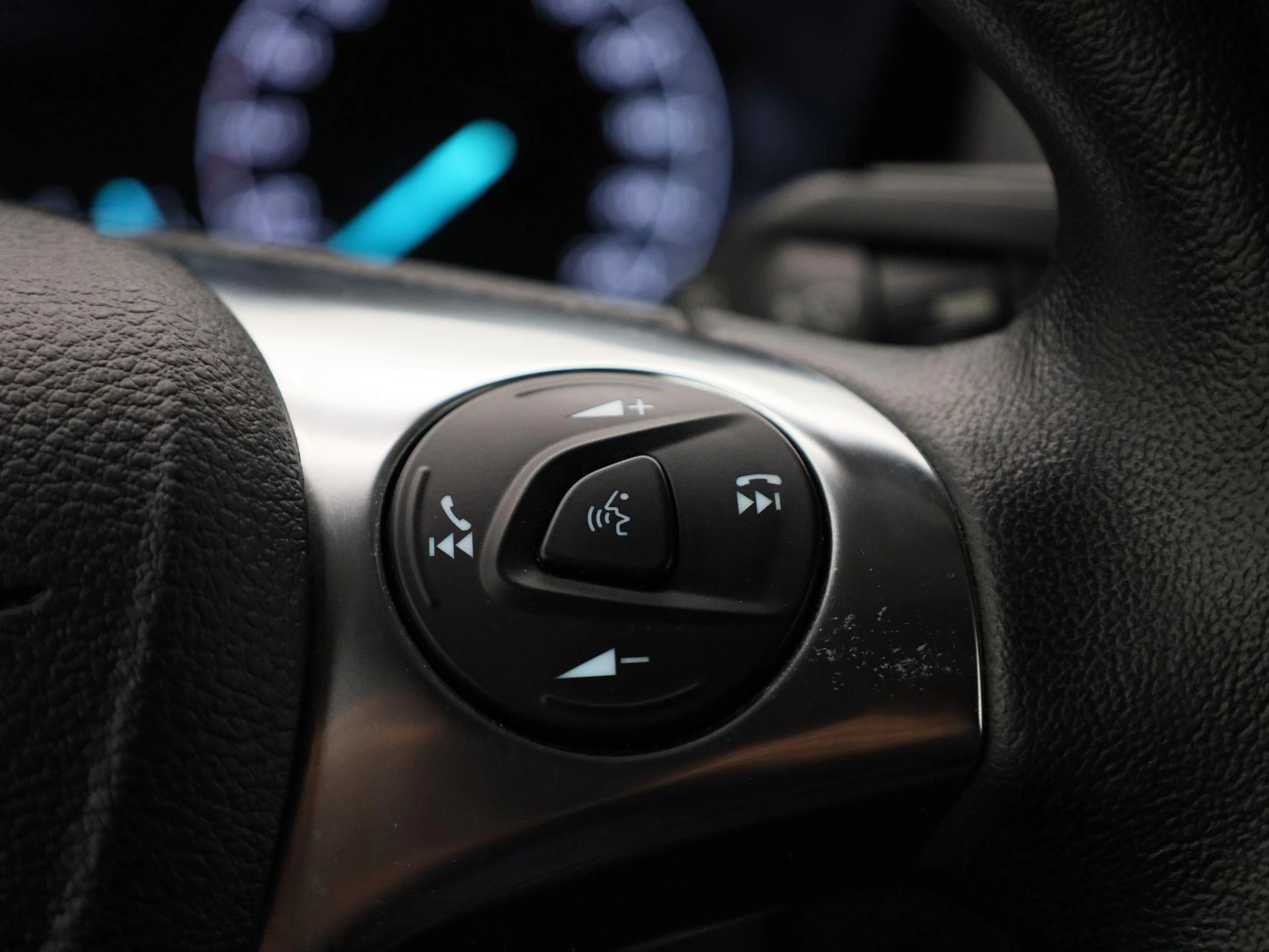 Ford-Transit Connect-image-28