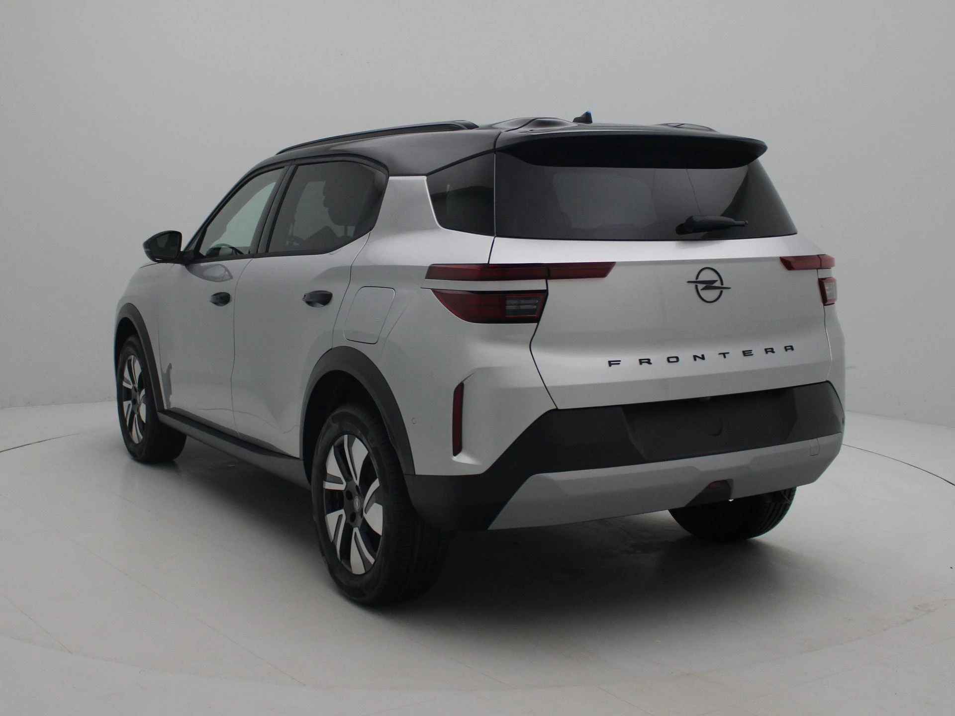 Opel-Frontera-image-1