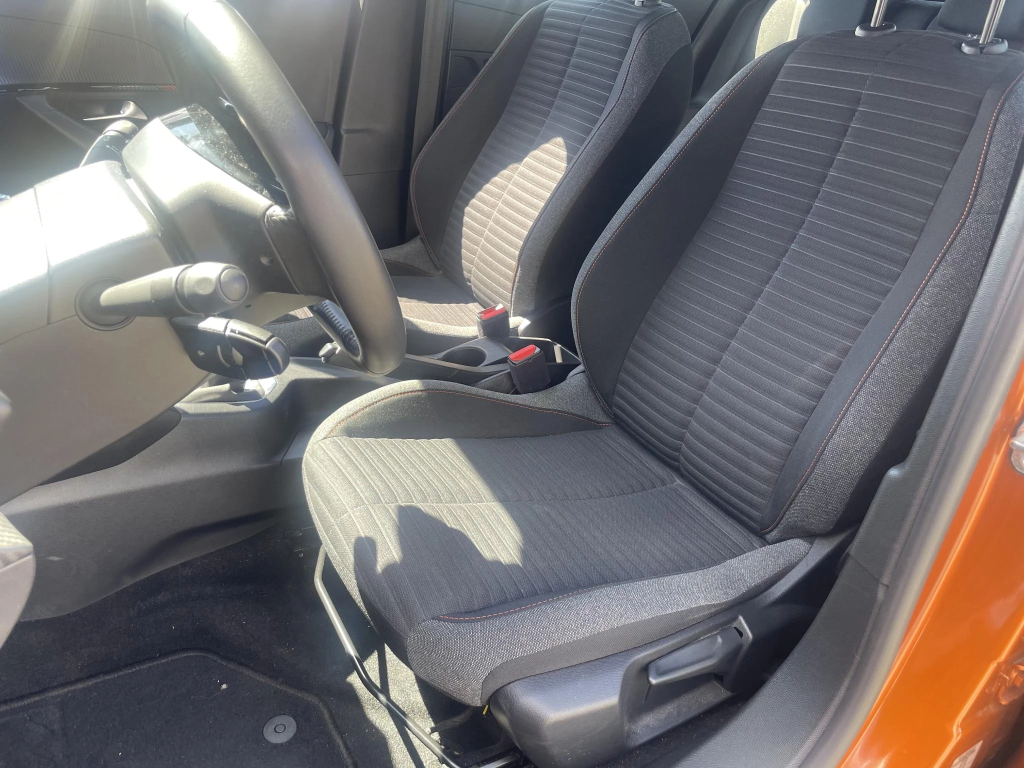 Peugeot-2008-image-10