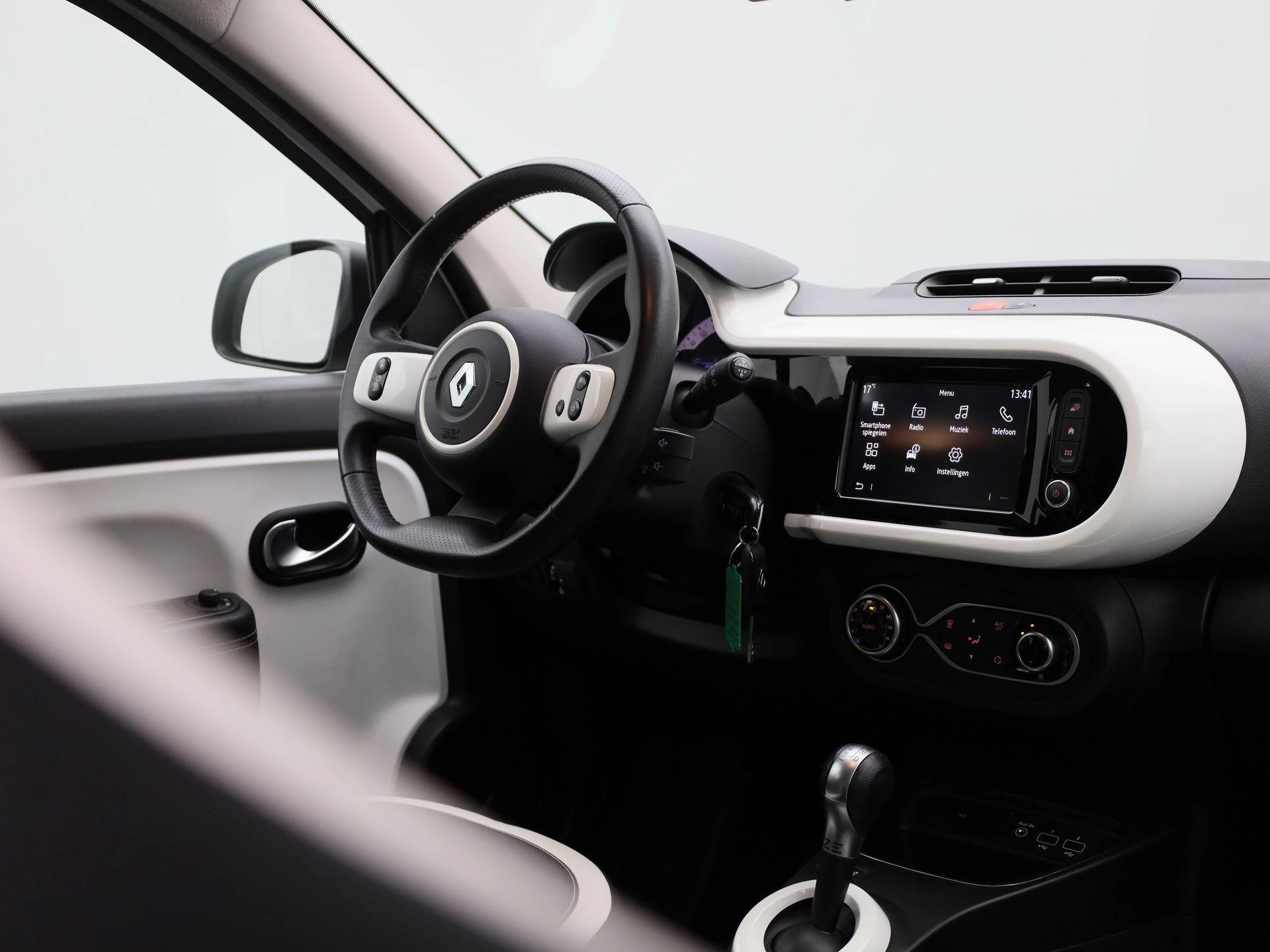 Renault Twingo Z.E. R80 Intens