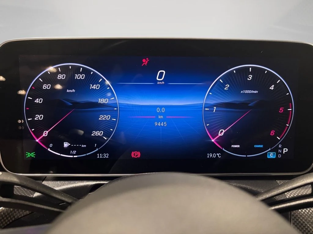 Mercedes-Benz-C-Klasse 300 d-image-6