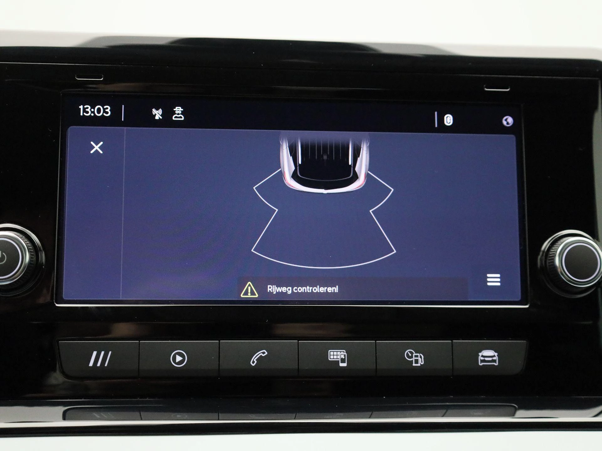 SEAT-Arona-image-27