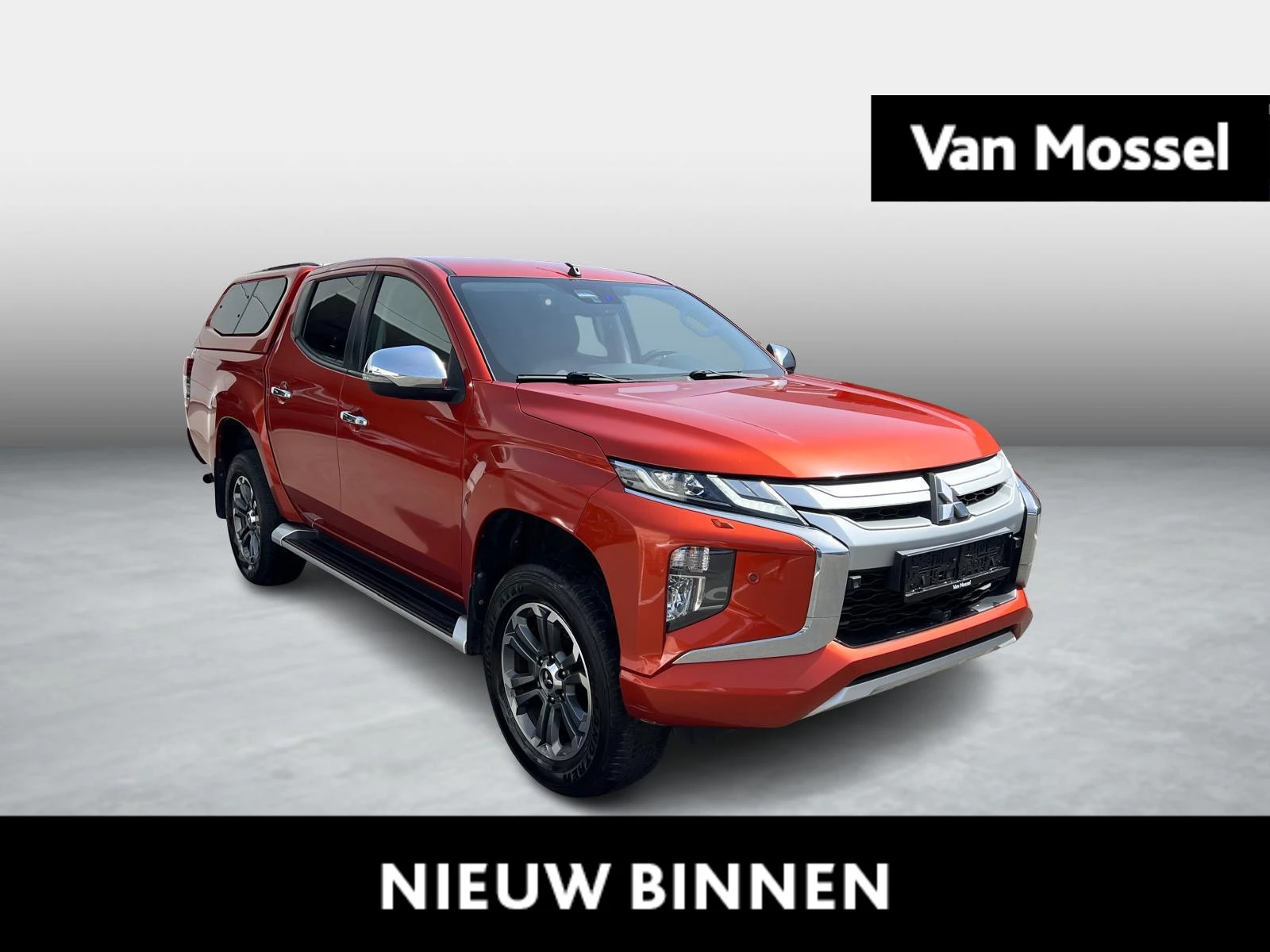 Mitsubishi-L200-image-0