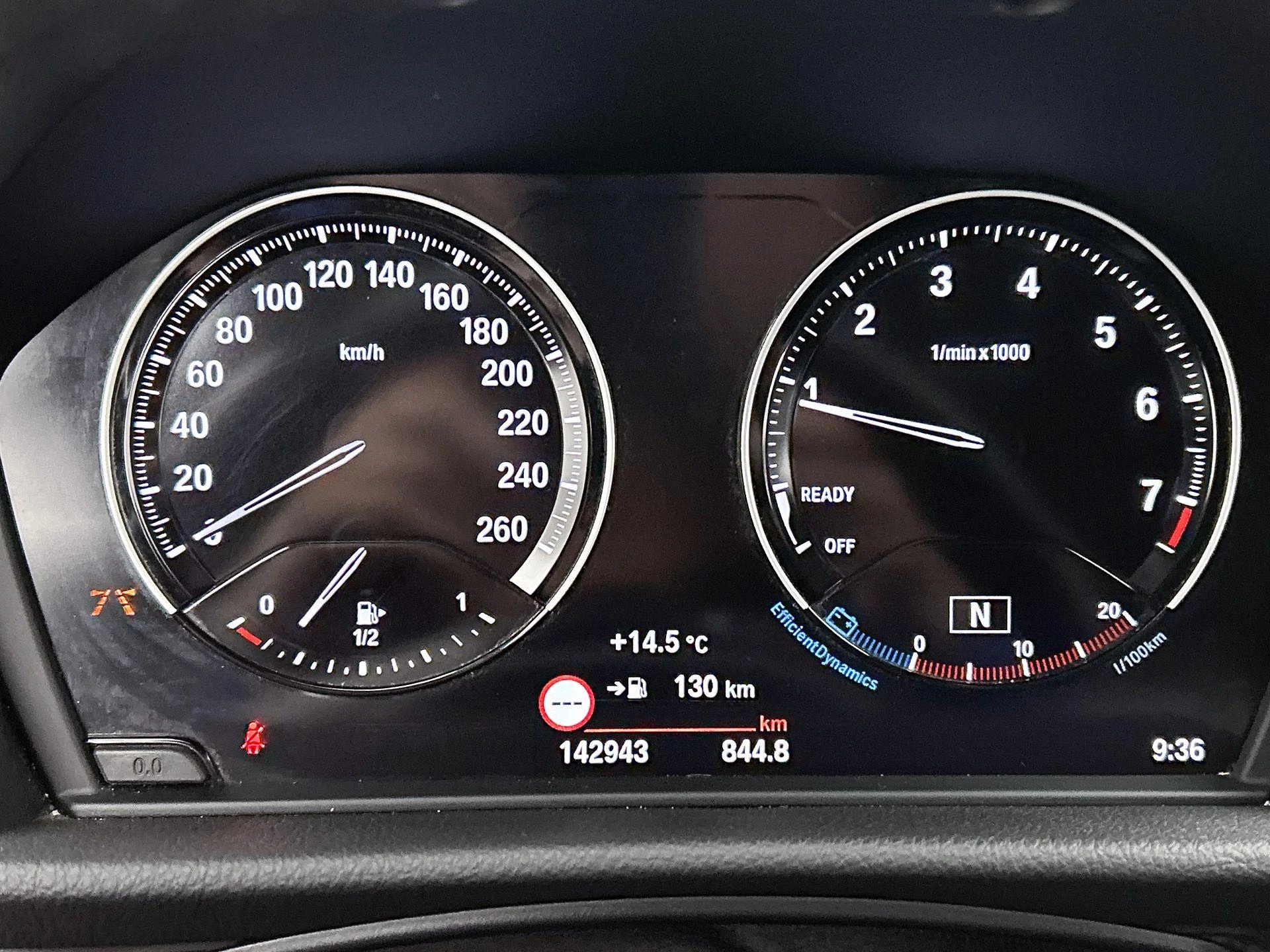BMW-2 Serie-image-16