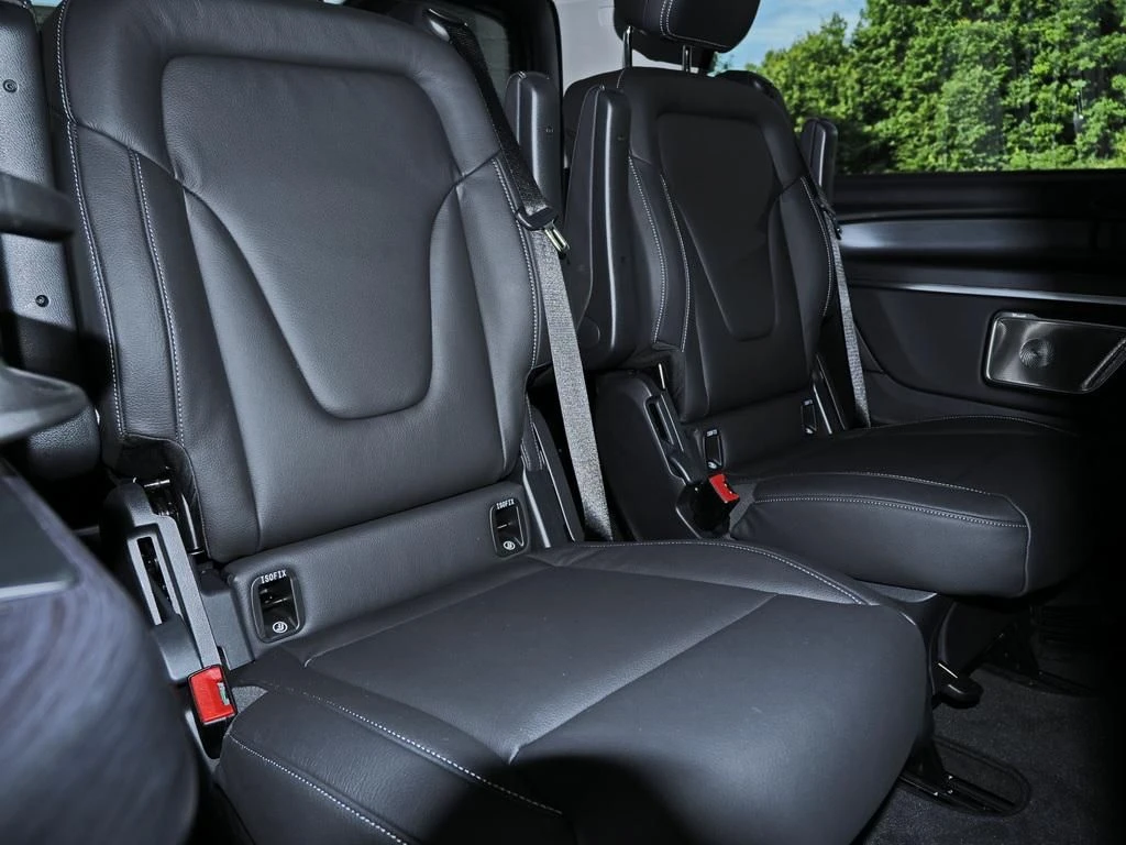 Mercedes-Benz-V-Klasse 220 d-image-12