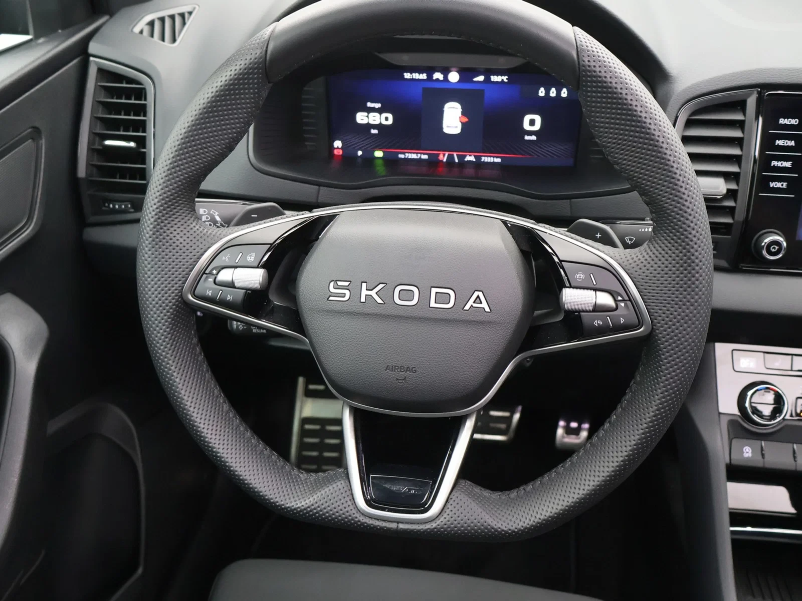 Škoda Karoq Karoq 1.5TSI Sportline *AUTOMAAT*PANODAK*LEDER*SPORTZETELS*CAMERA*VIRTUAL COCKPIT*ACC*PDC*APP-CONNEC