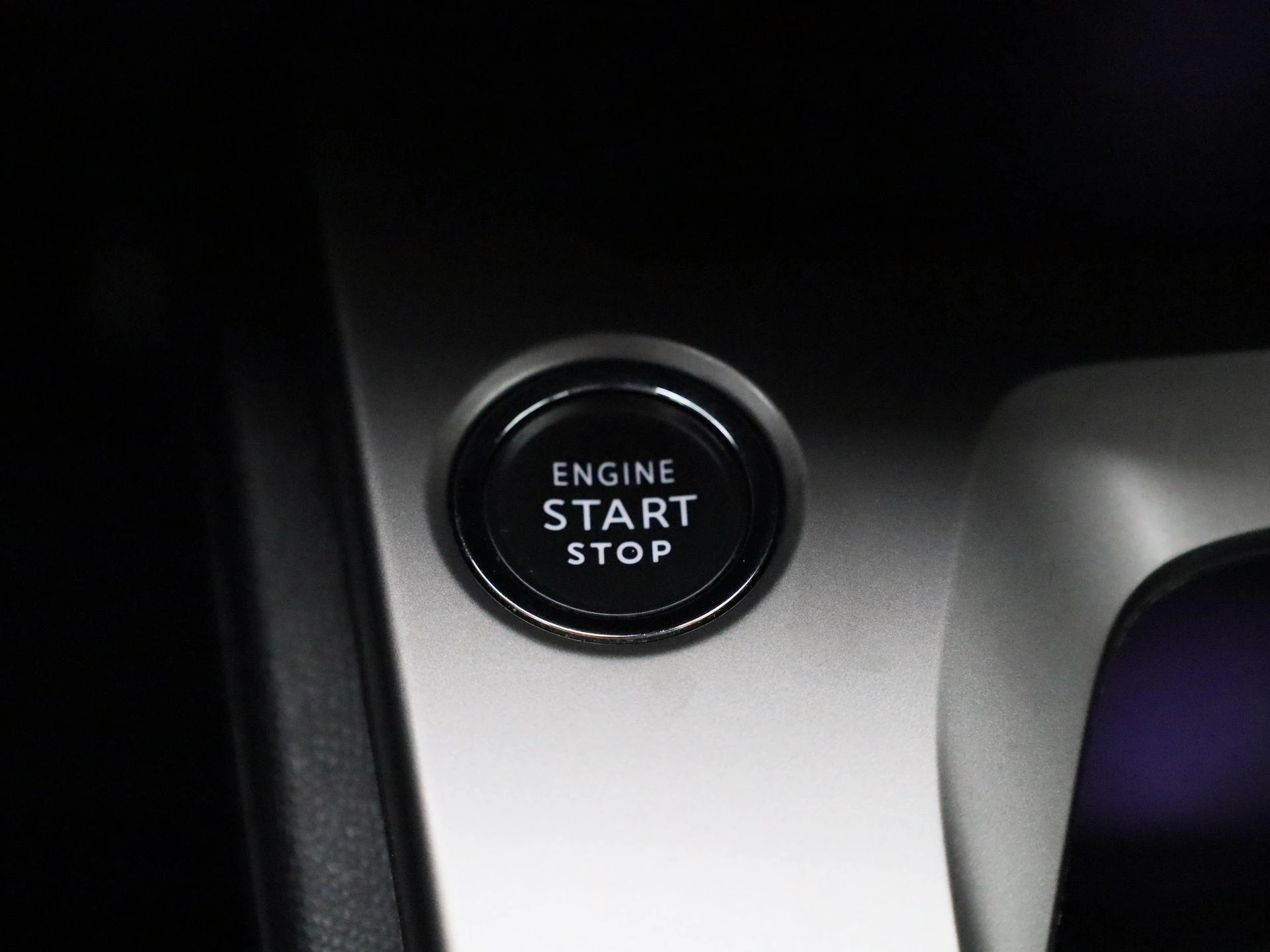 Peugeot-308-image-18