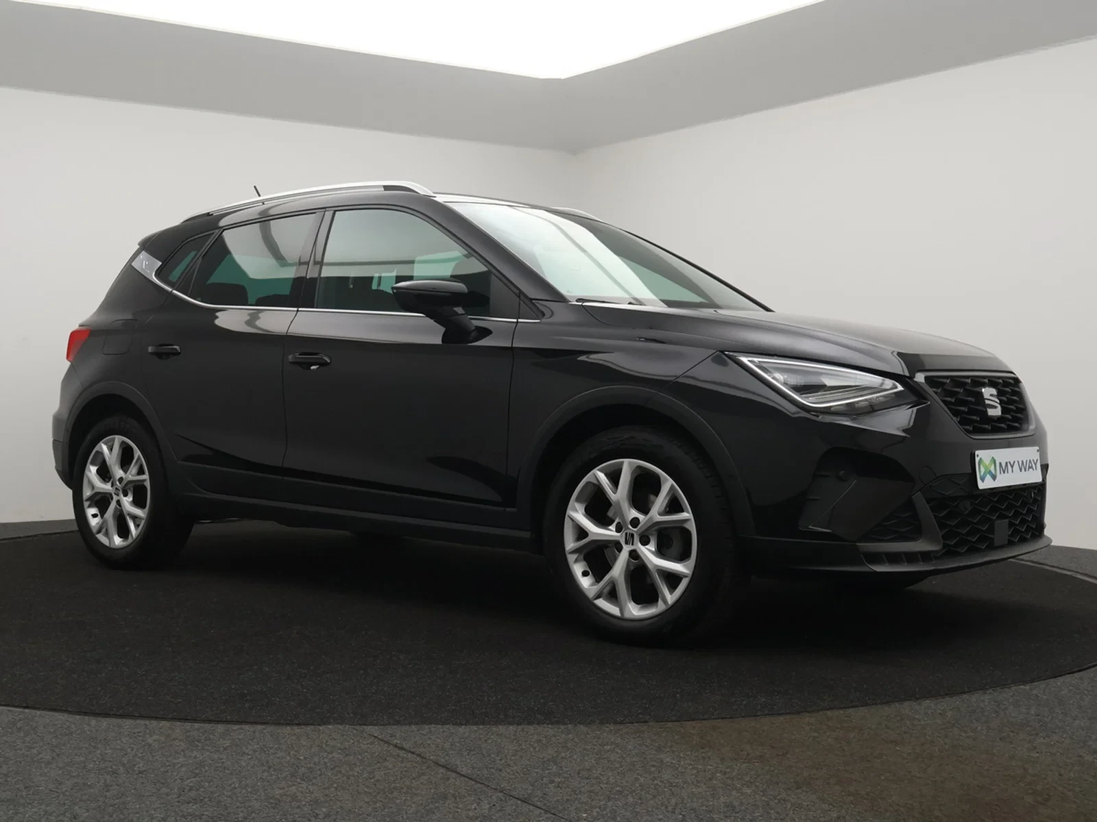 SEAT Arona Arona FR Limited 1.0TSI 110PK AUTOMAAT*VIRTUAL COCKPIT*CRUISE*CAMERA*PDC*APP-CONNECT*...*