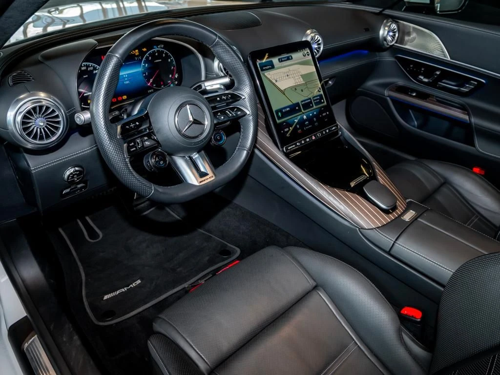 Mercedes-AMG-SL 63 AMG-image-8