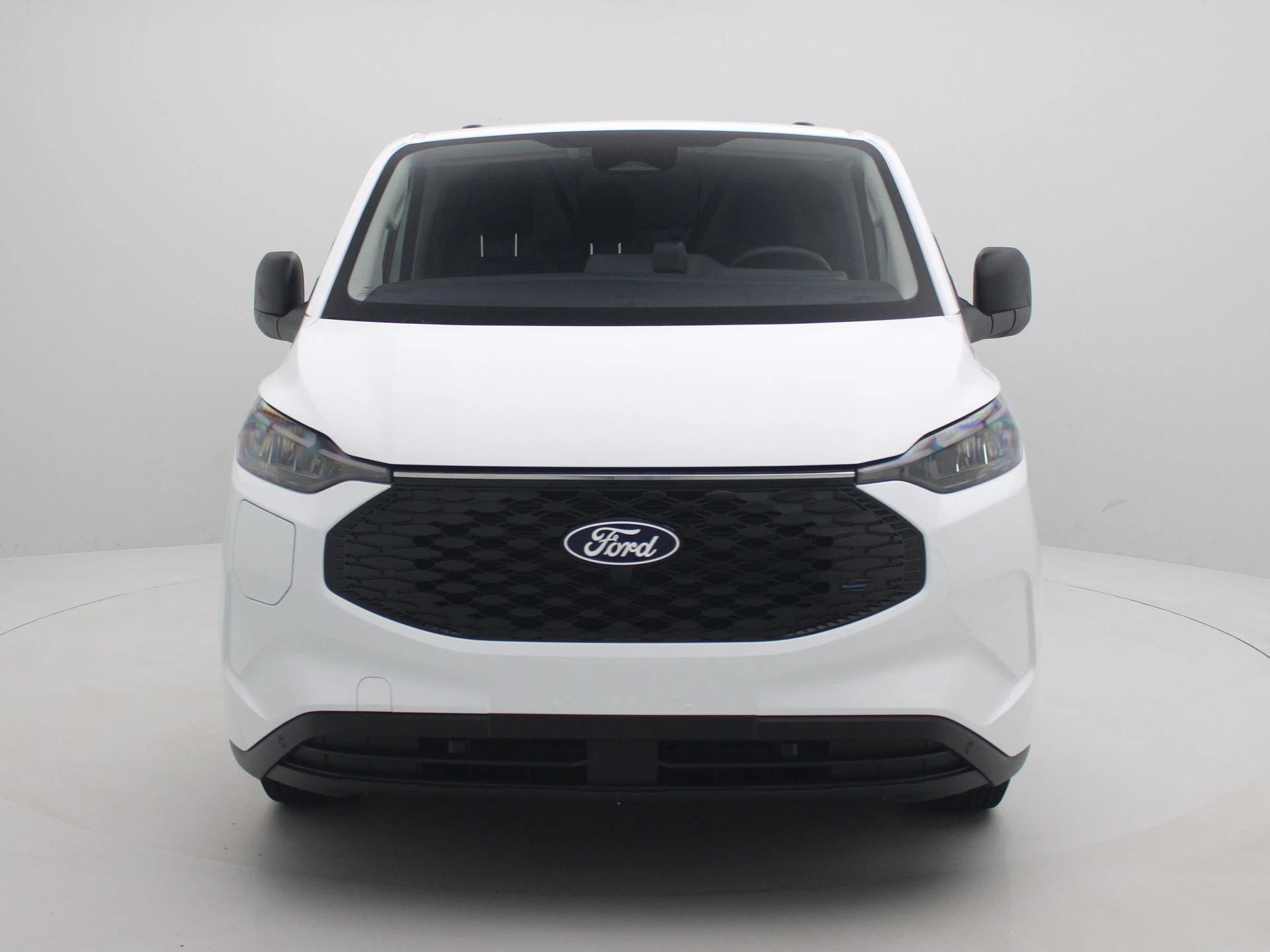 Ford-E-Transit Custom-image-2