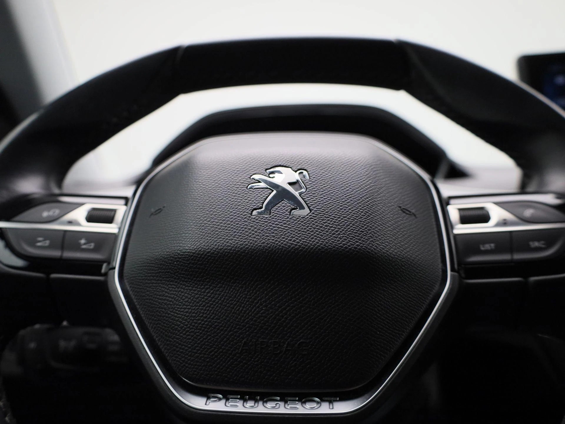 Peugeot-3008-image-29