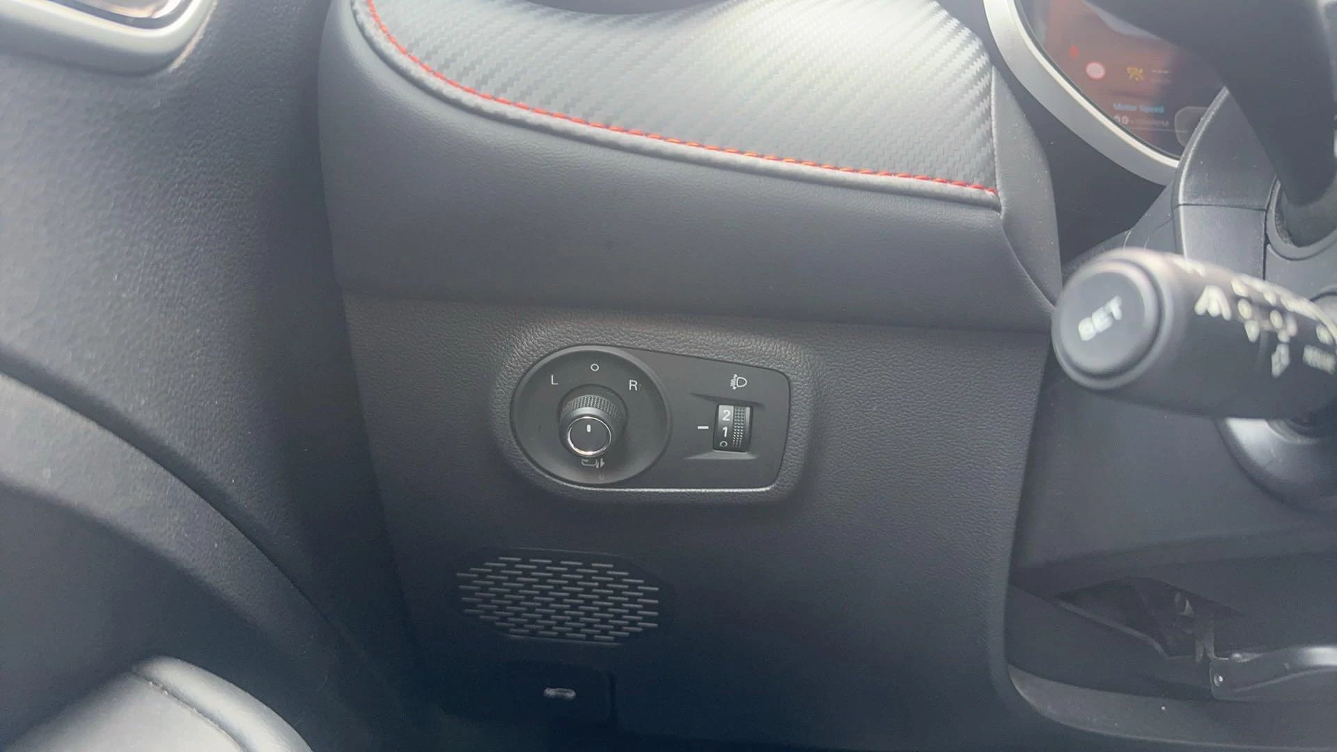 MG ZS EV Long Range Luxury 70 kWh