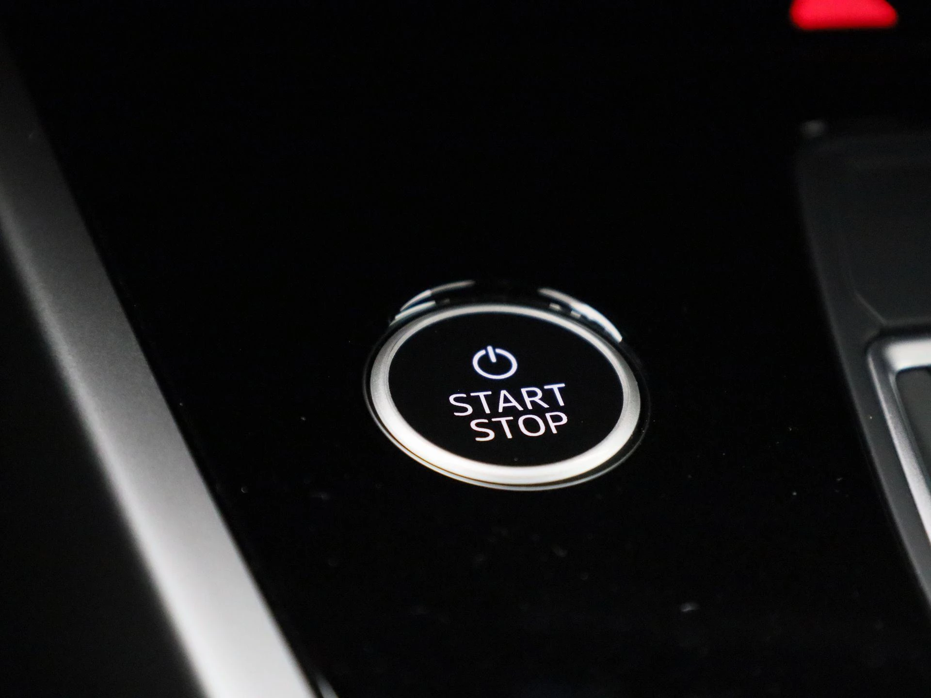 Audi-Q4 e-tron-image-26