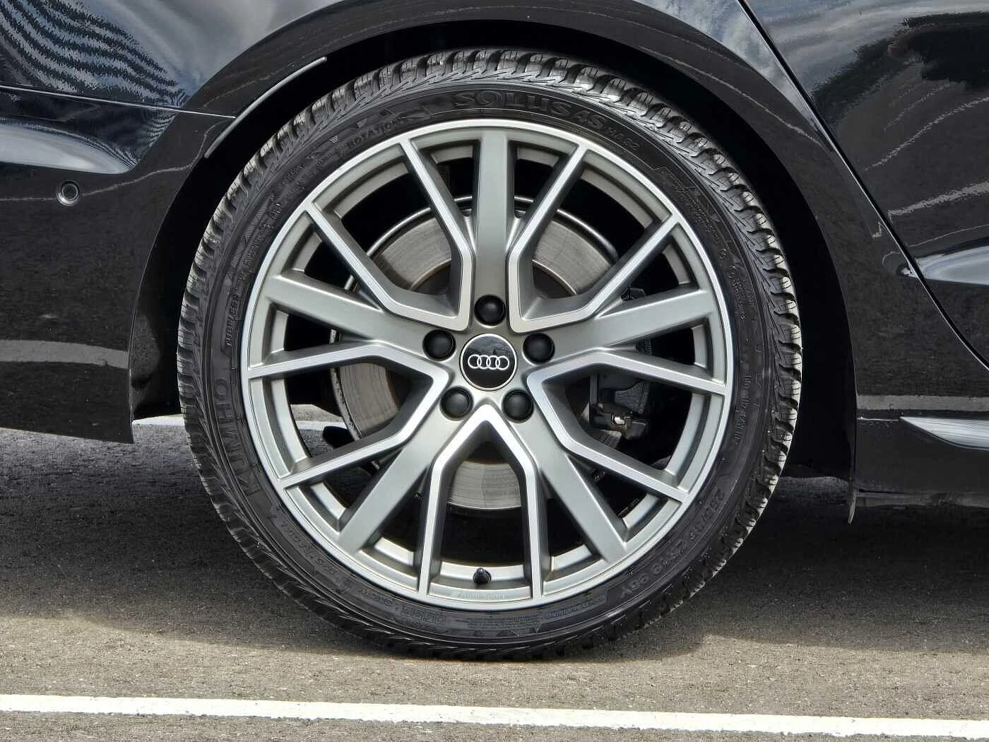 Audi-S4-image-4