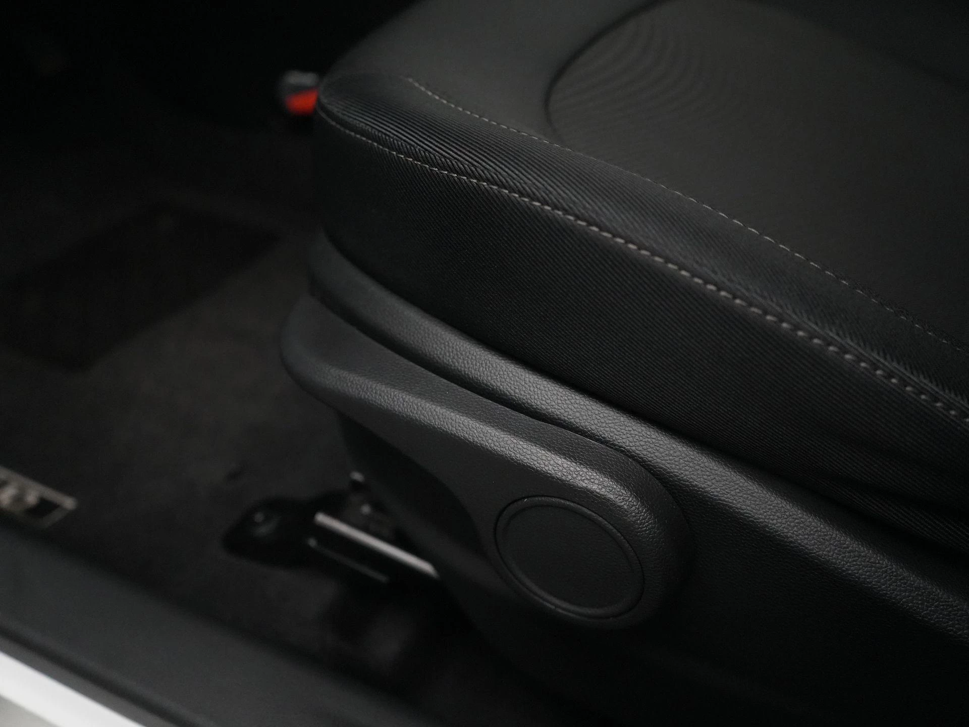 Hyundai-i10-image-30