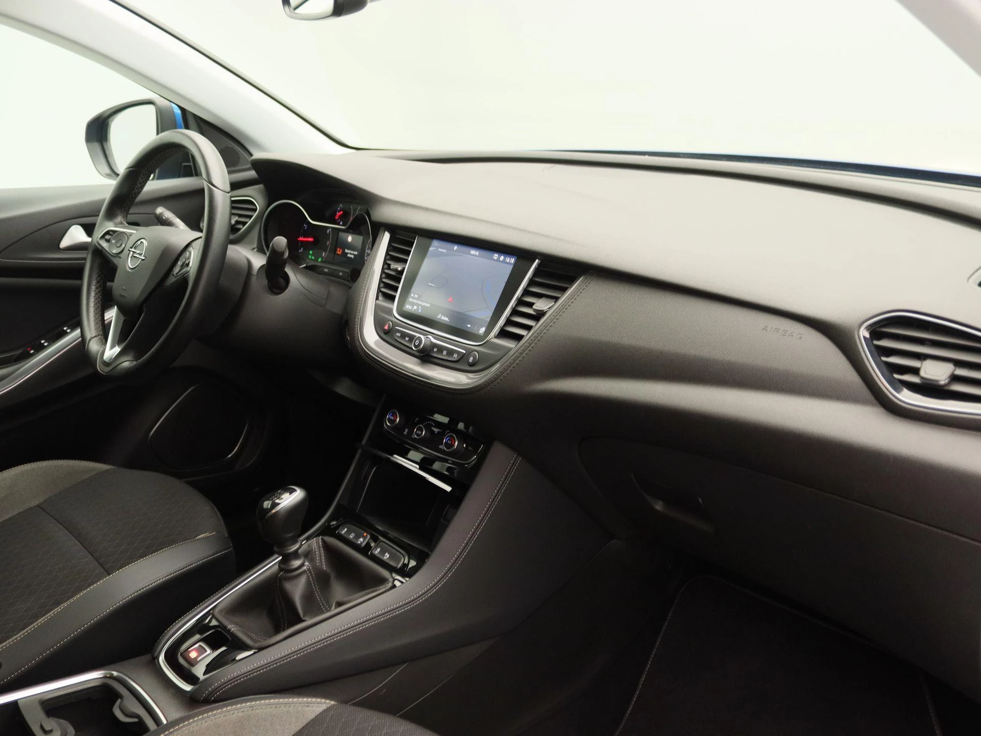 Opel Grandland X 1.2 Turbo Business Executive