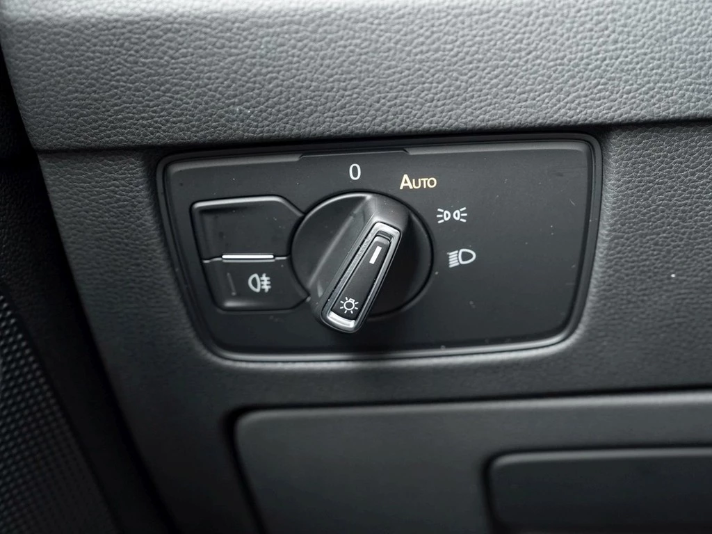 Volkswagen Passat Variant GTE 1.4 TSI Hybrid *LED*Kamera*Travel-Assist*Navi*Panorama*PDC*230Volt*uvm..