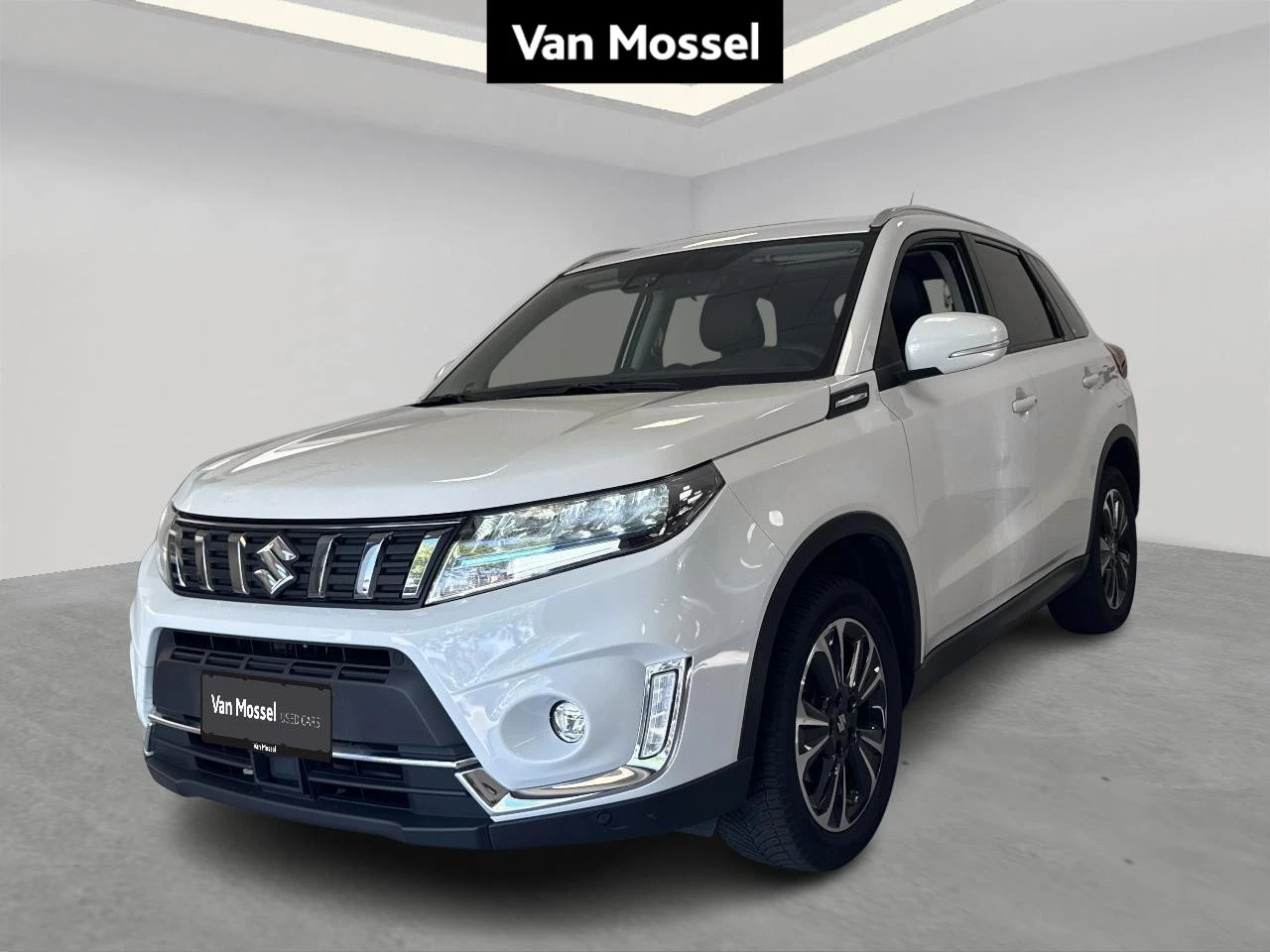 Suzuki-Grand Vitara-image-0