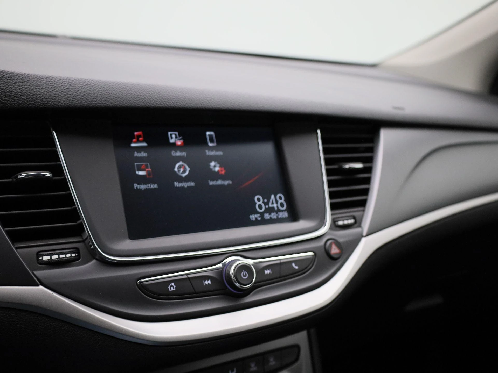 Opel-Astra-image-13