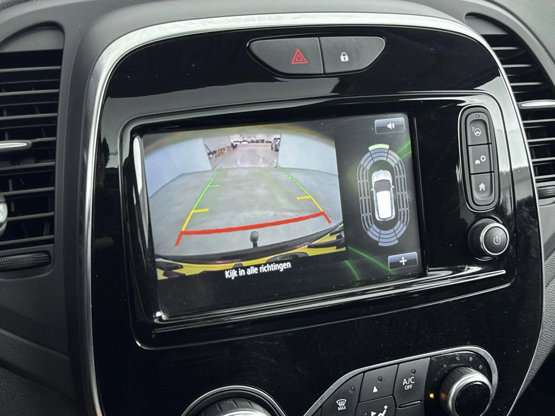 Renault-Captur-image-10