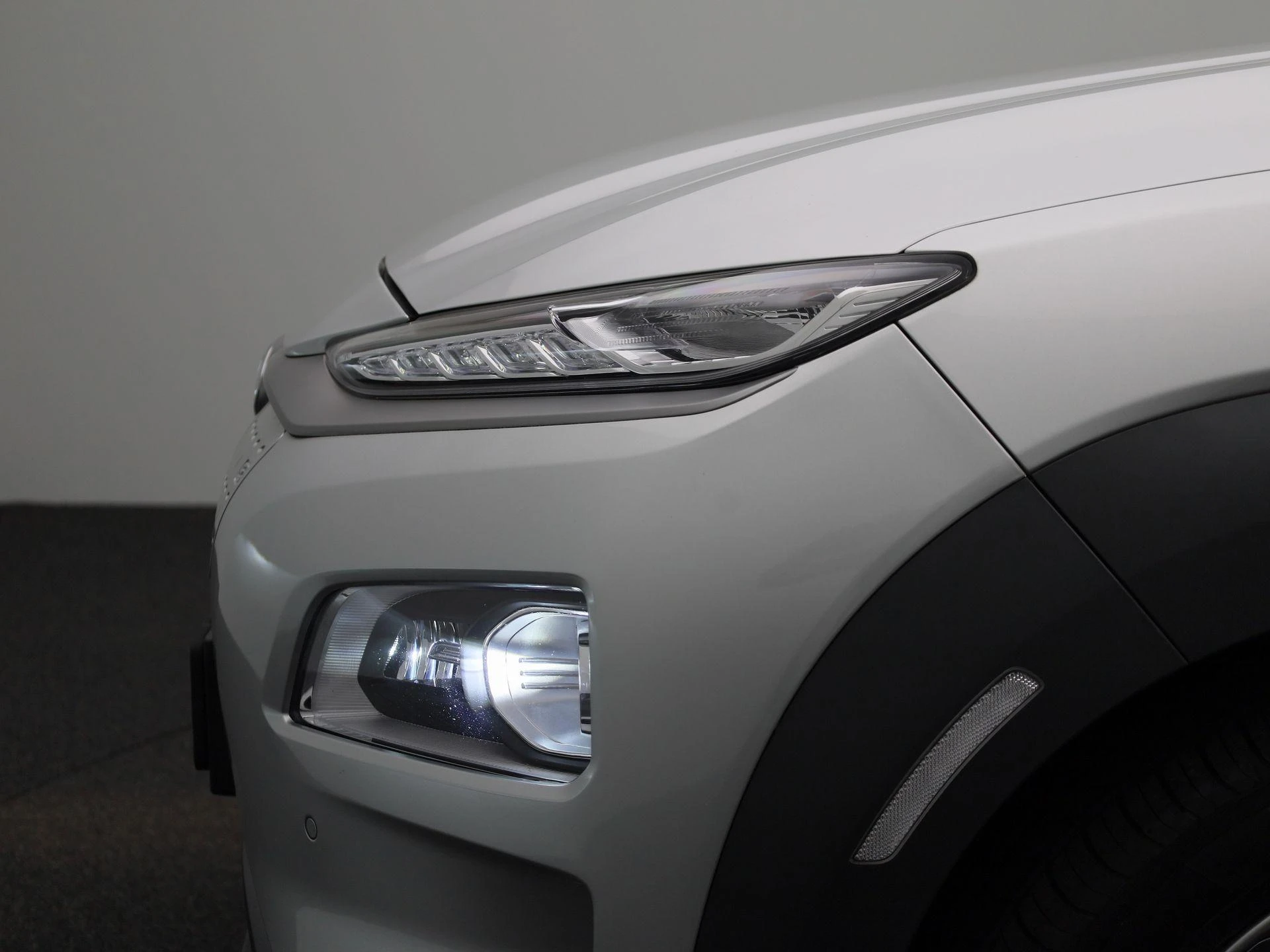 Hyundai-Kona-image-14