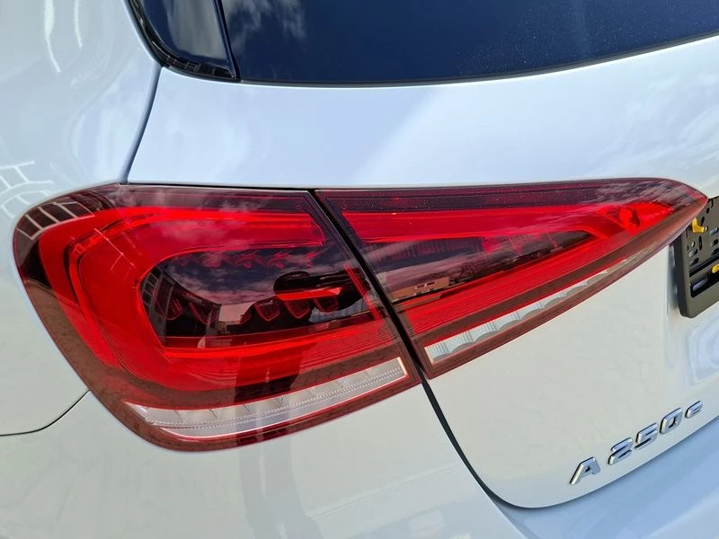 Mercedes-Benz A-Klasse 250 e AMG EDITION DISTRO NIGHT PANO SOUND AMG Line