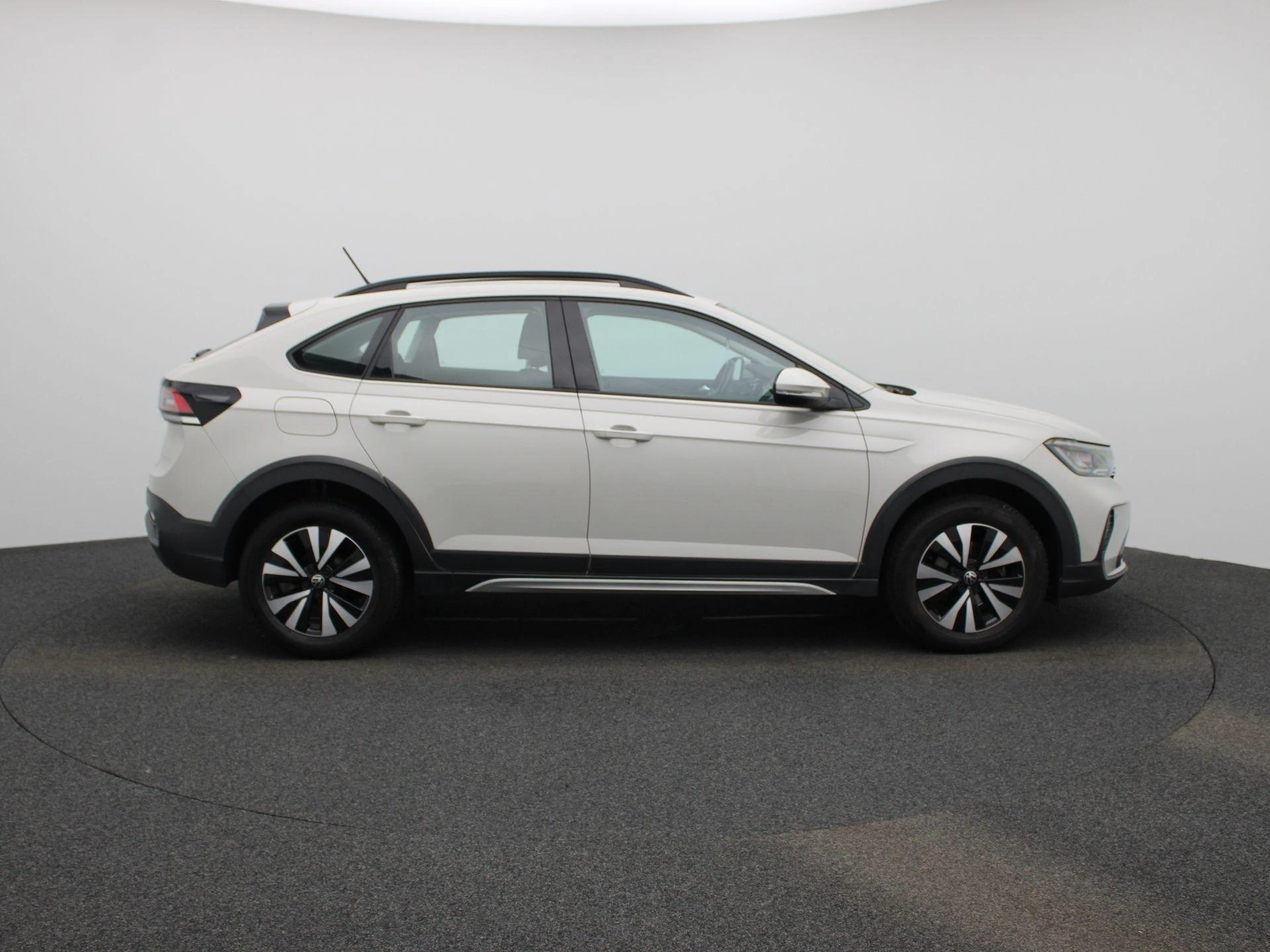 Volkswagen-Taigo-image-5