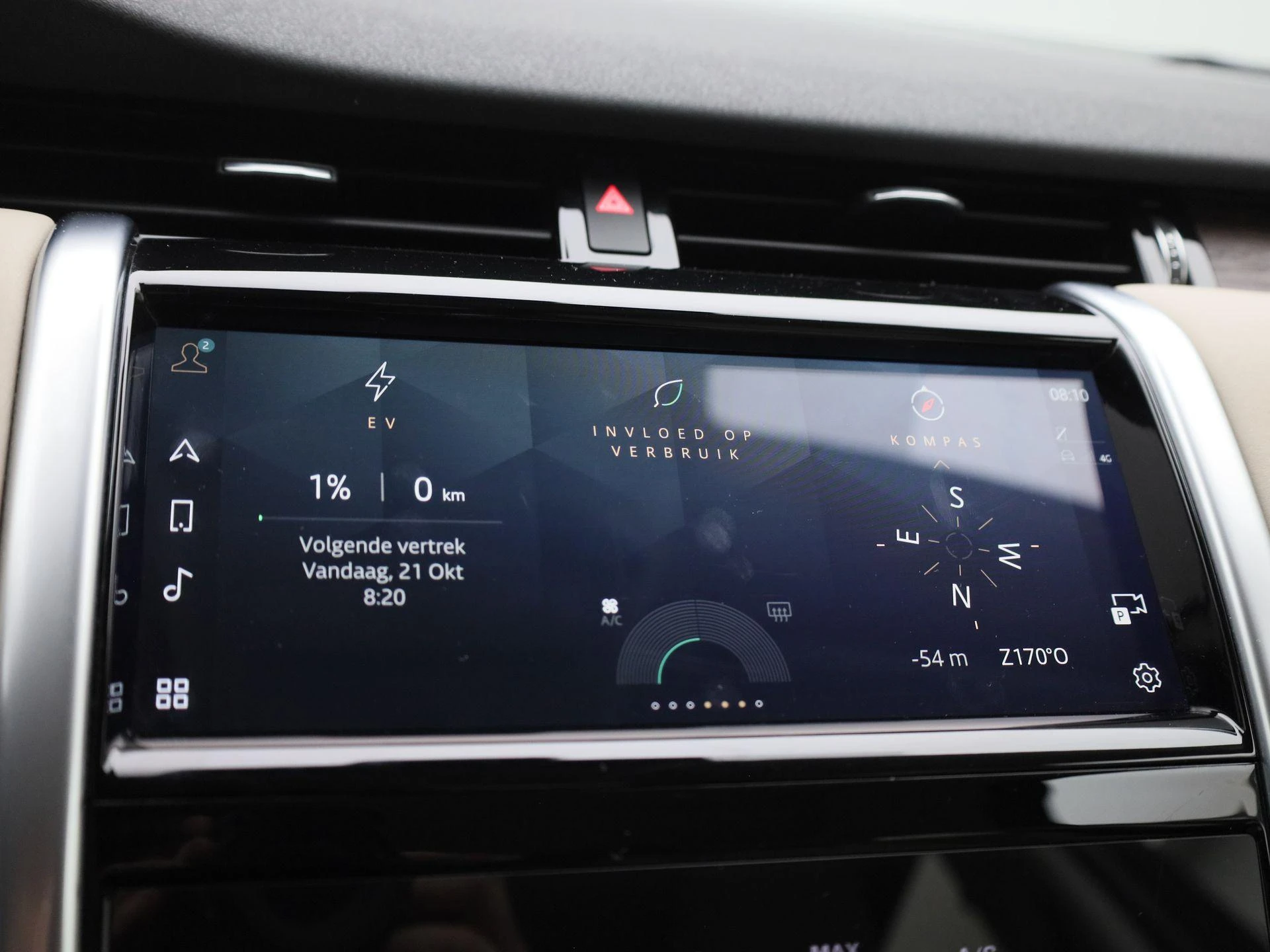 Land Rover-Discovery Sport-image-24
