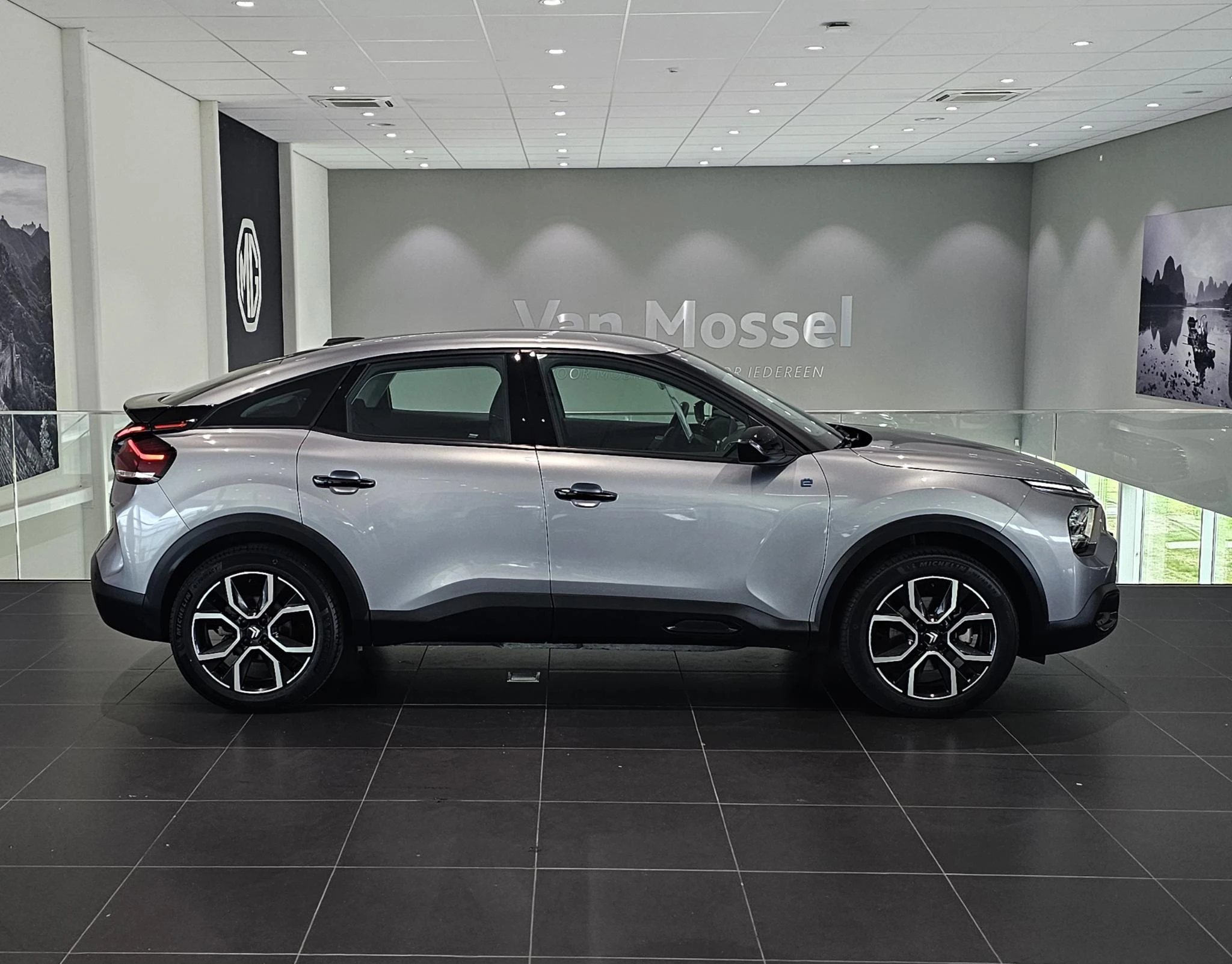Citroën-ë-C4-image-3