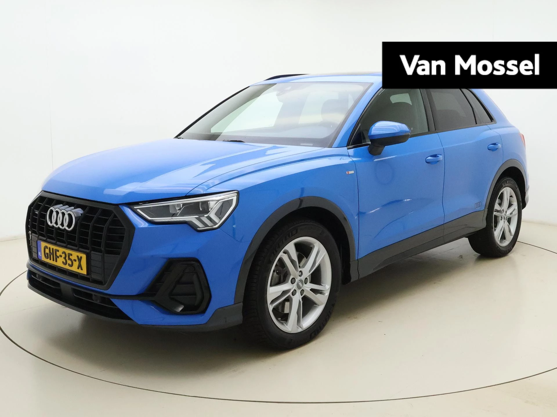 Audi-Q3-image-0