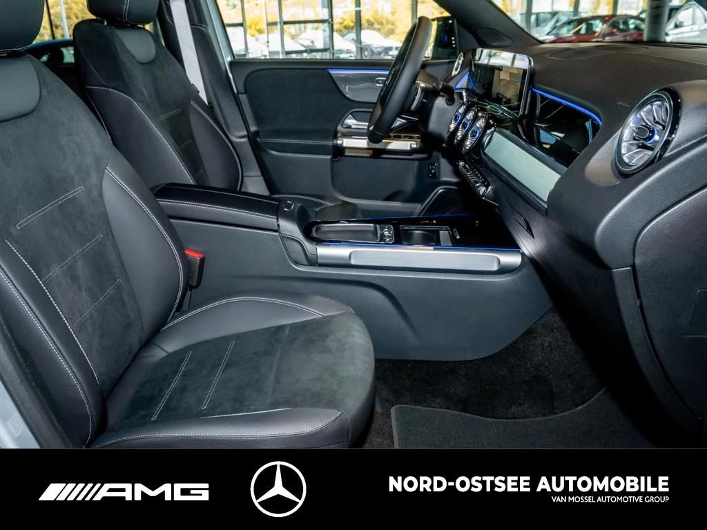 Mercedes-Benz GLB 200 d AMG NIGHT PANO MULTIBEAM AHK 360° 20-Z AMG Line