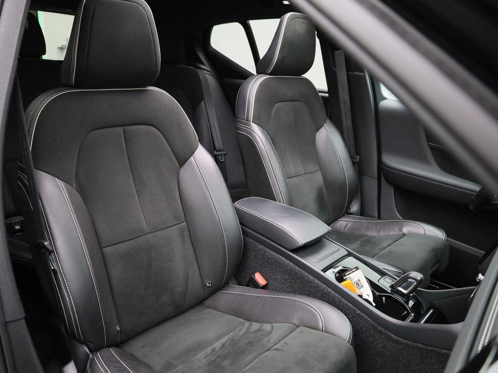 Volvo-XC40-image-39