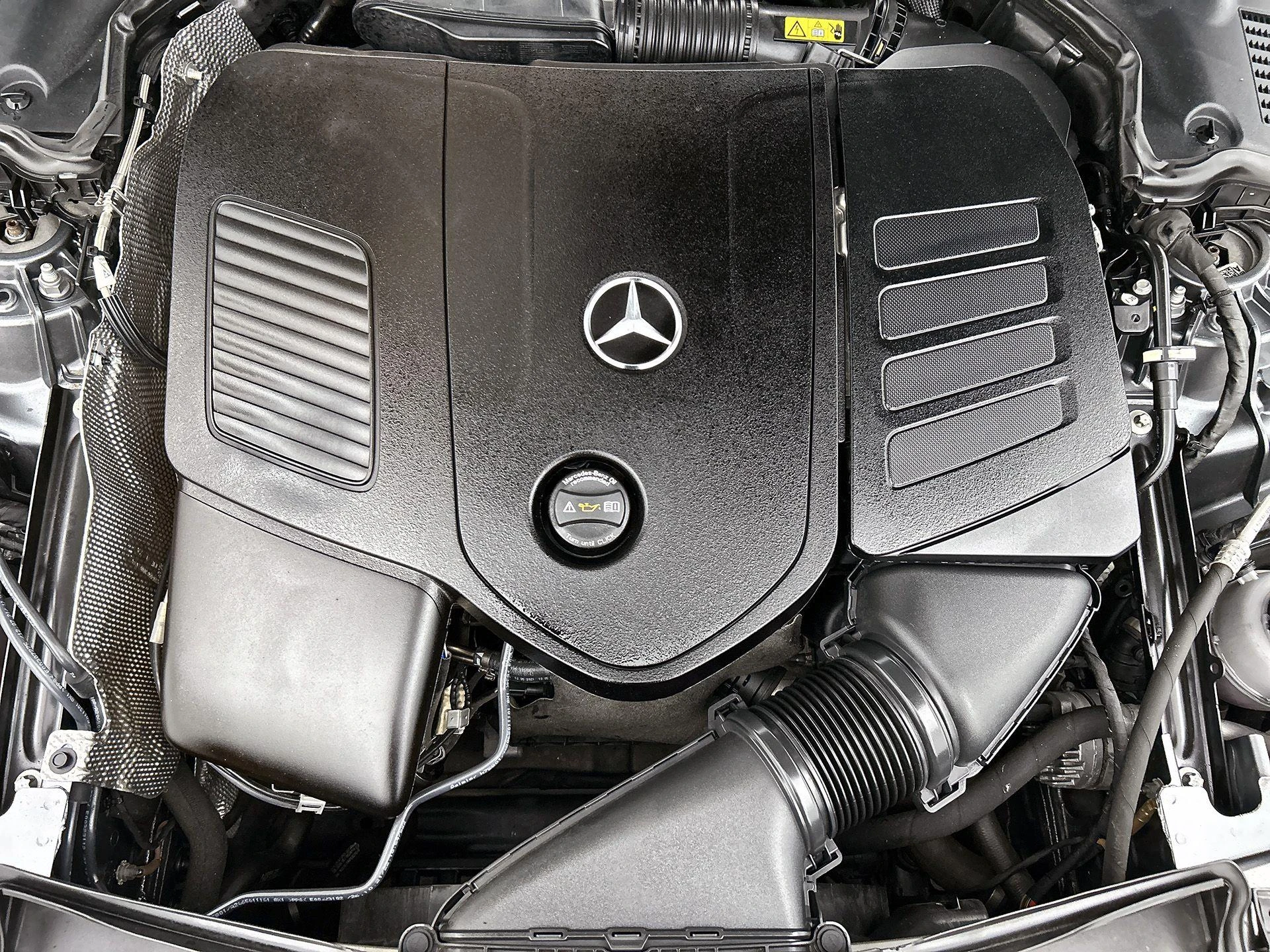 Mercedes-Benz-C-Klasse-image-29