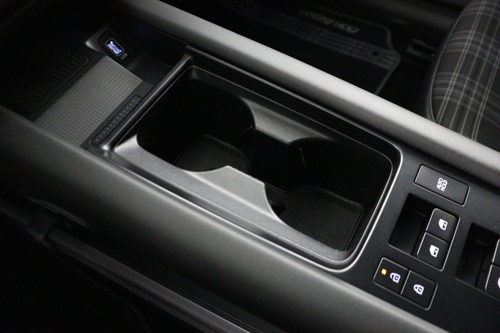 Hyundai-IONIQ 6-image-71