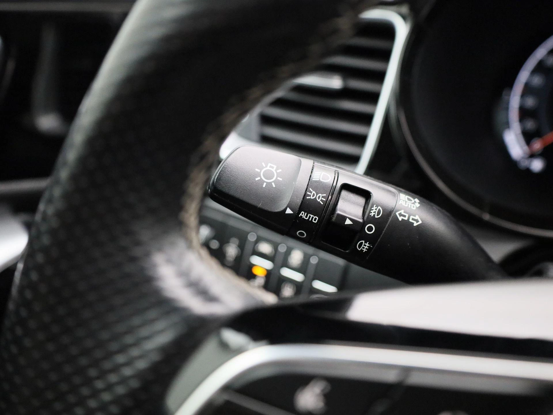 Kia-ProCeed-image-22