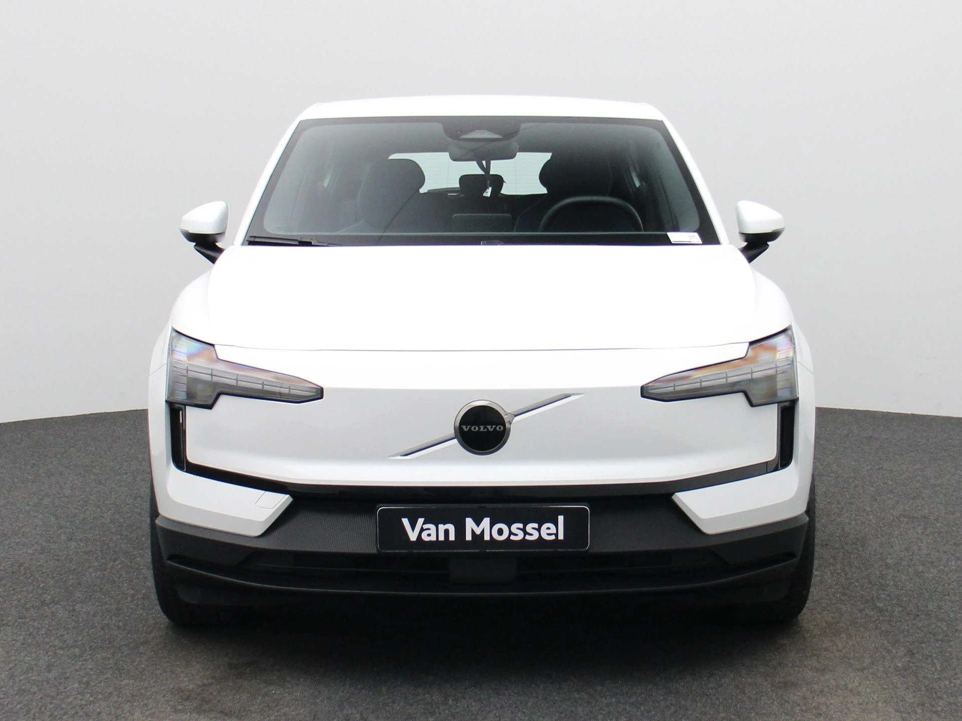 Volvo-EX30-image-2