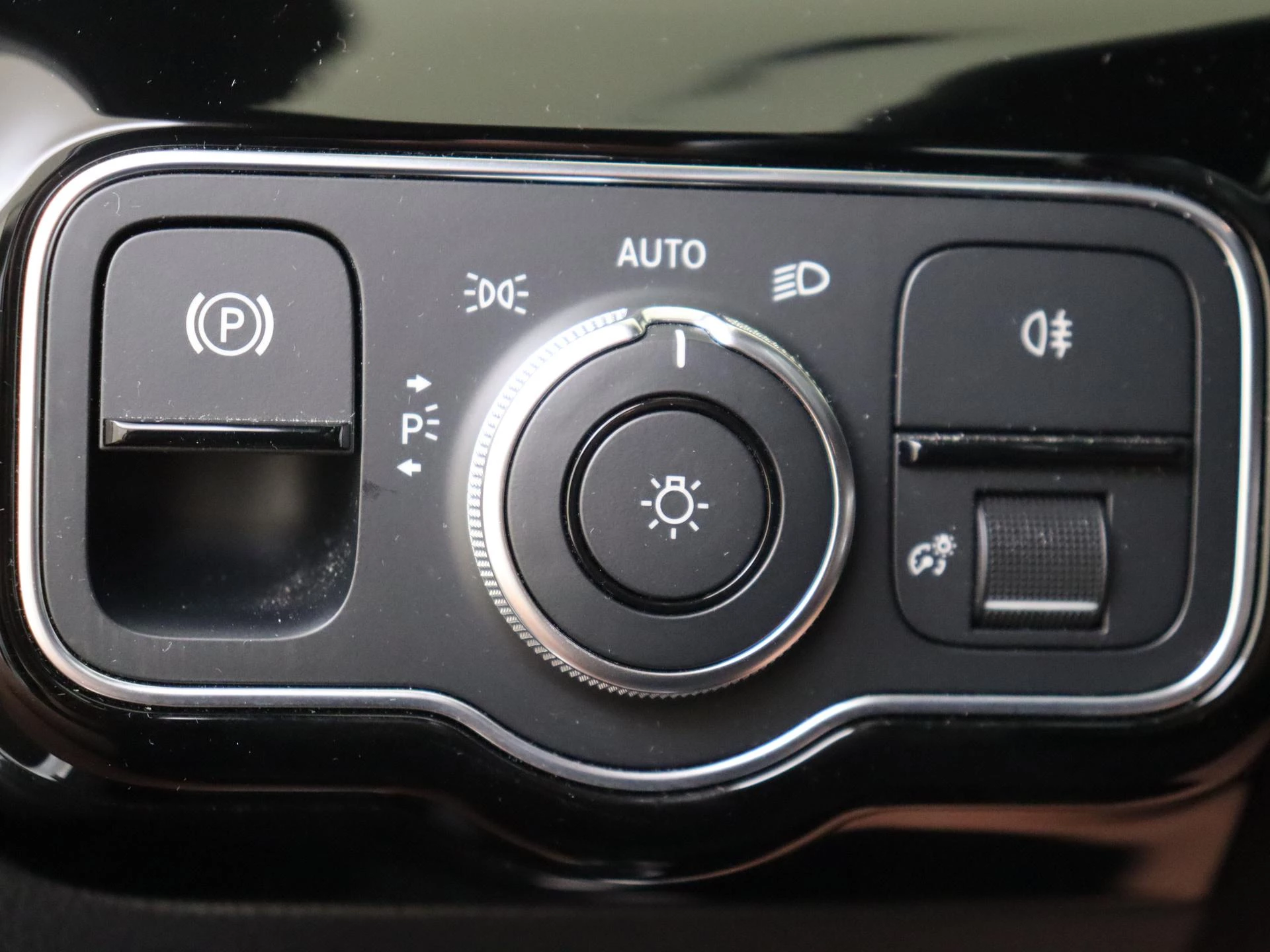Mercedes-Benz-A-Klasse-image-24