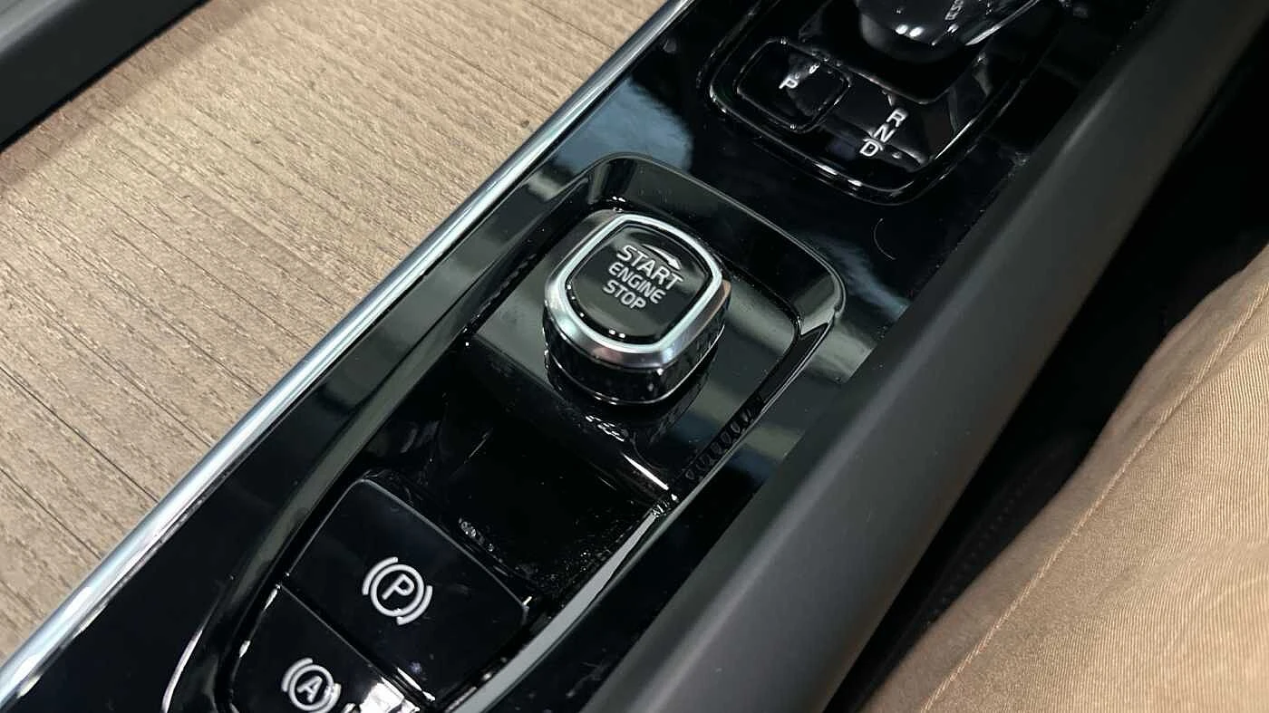 Volvo-XC60-image-22