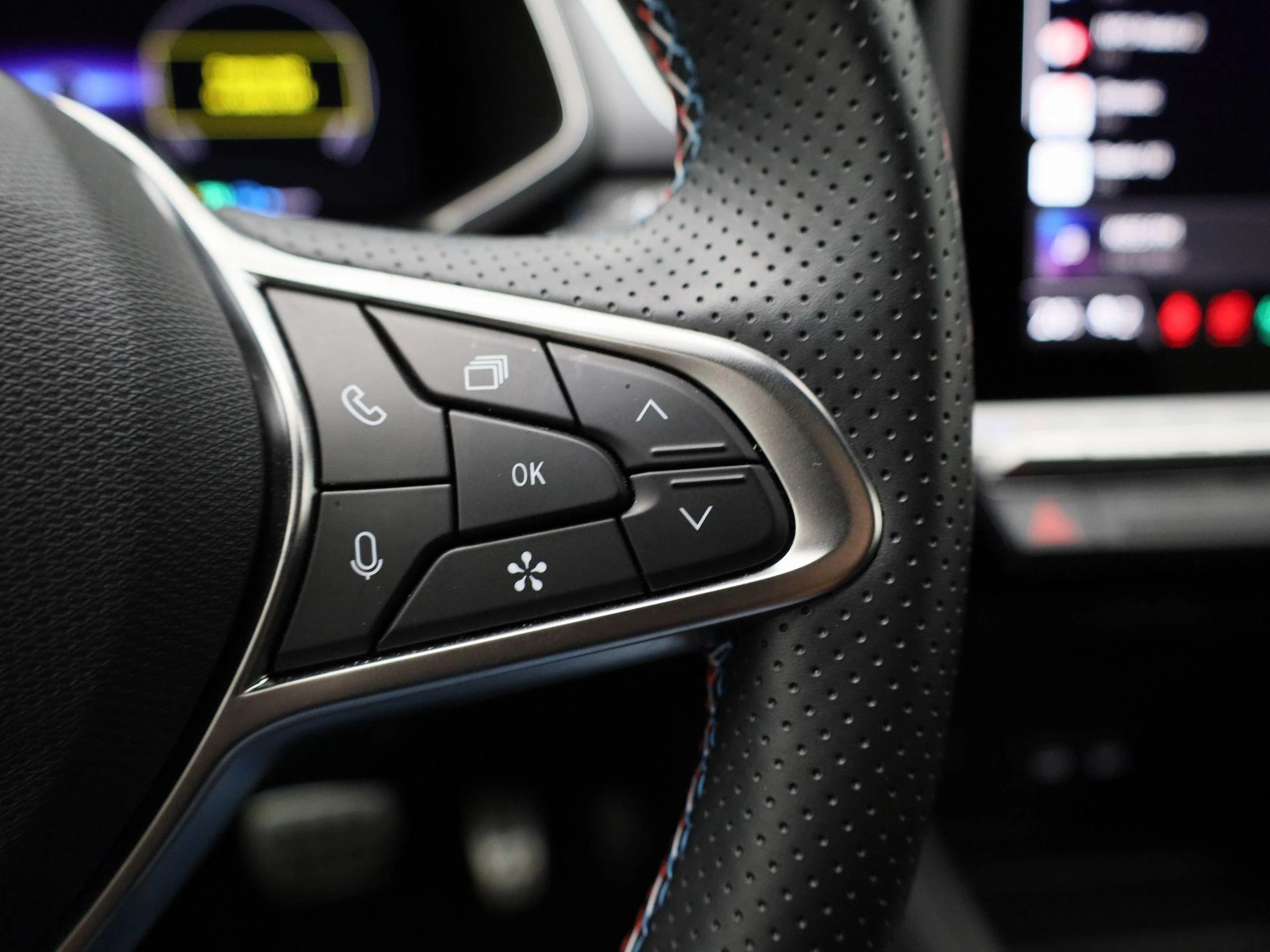 Renault-Captur-image-15