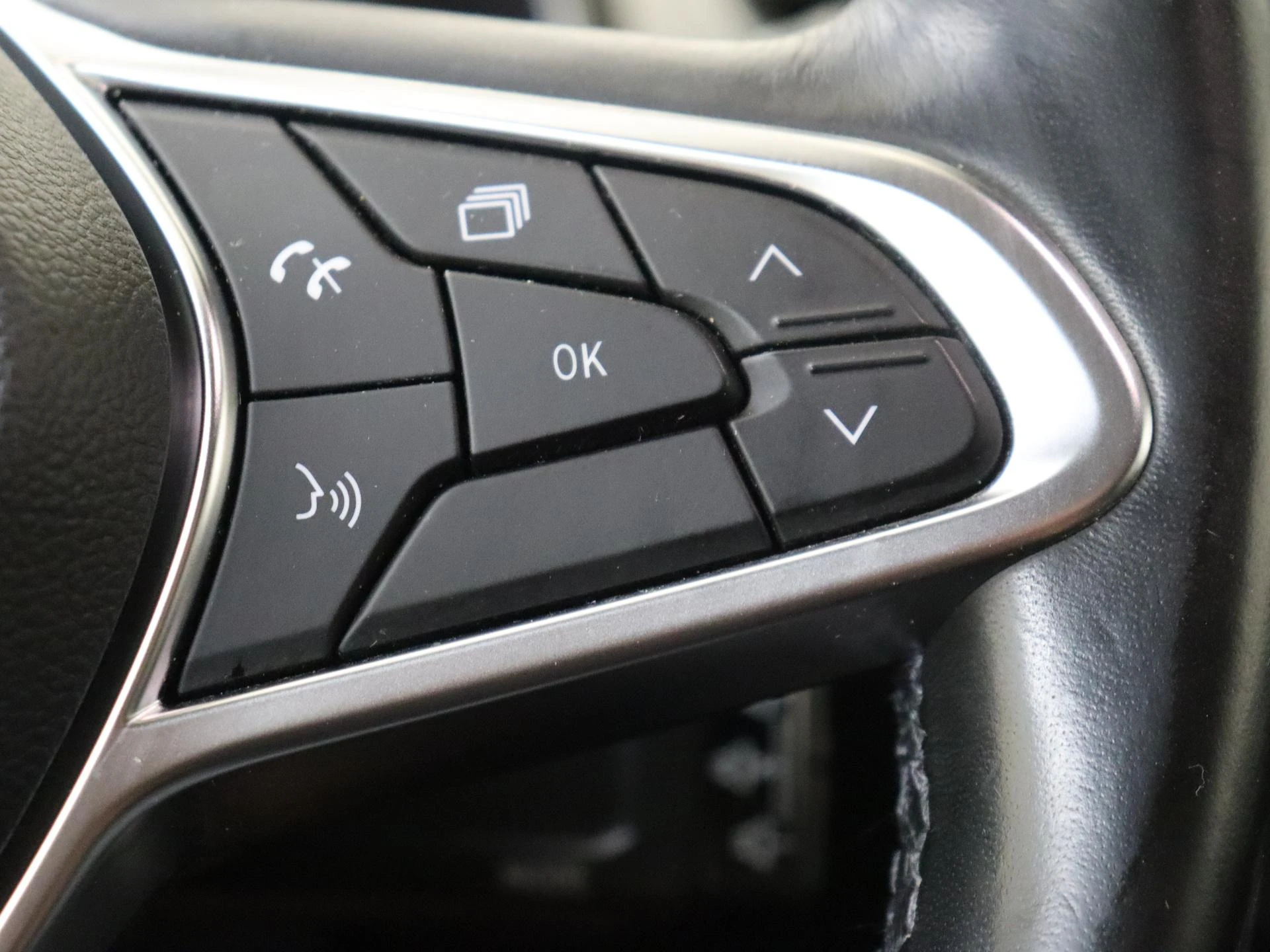 Renault-Captur-image-12
