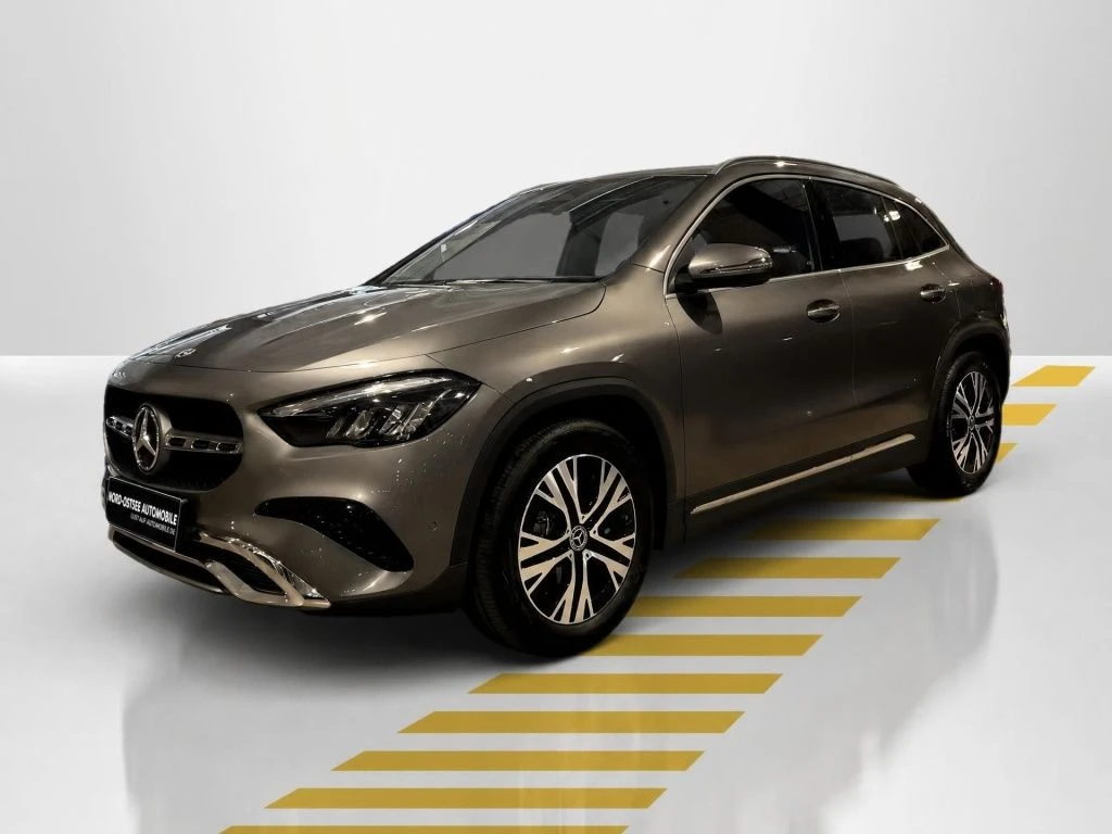 Mercedes-Benz-GLA 200 d-image-3