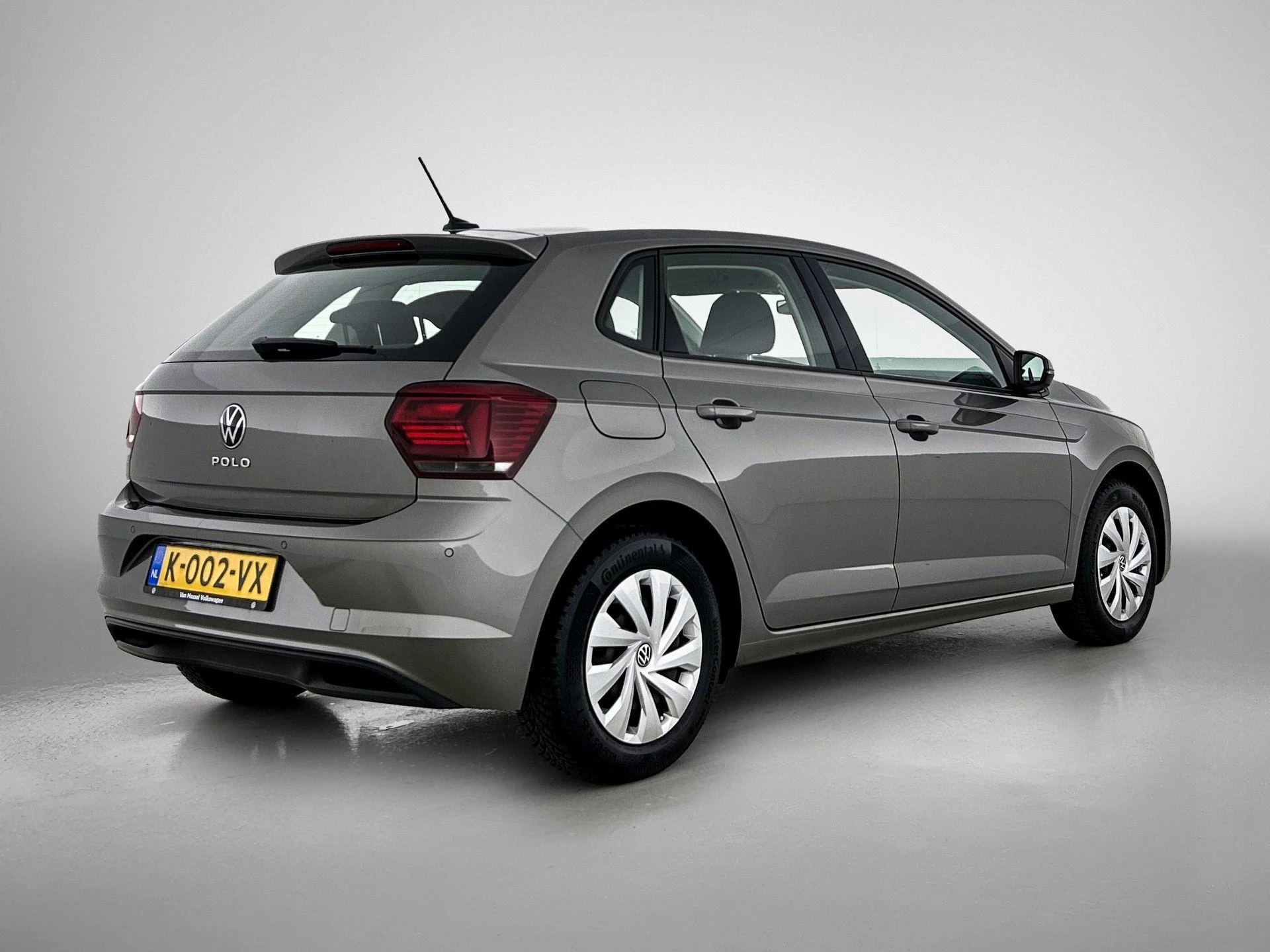 Volkswagen-Polo-image-3