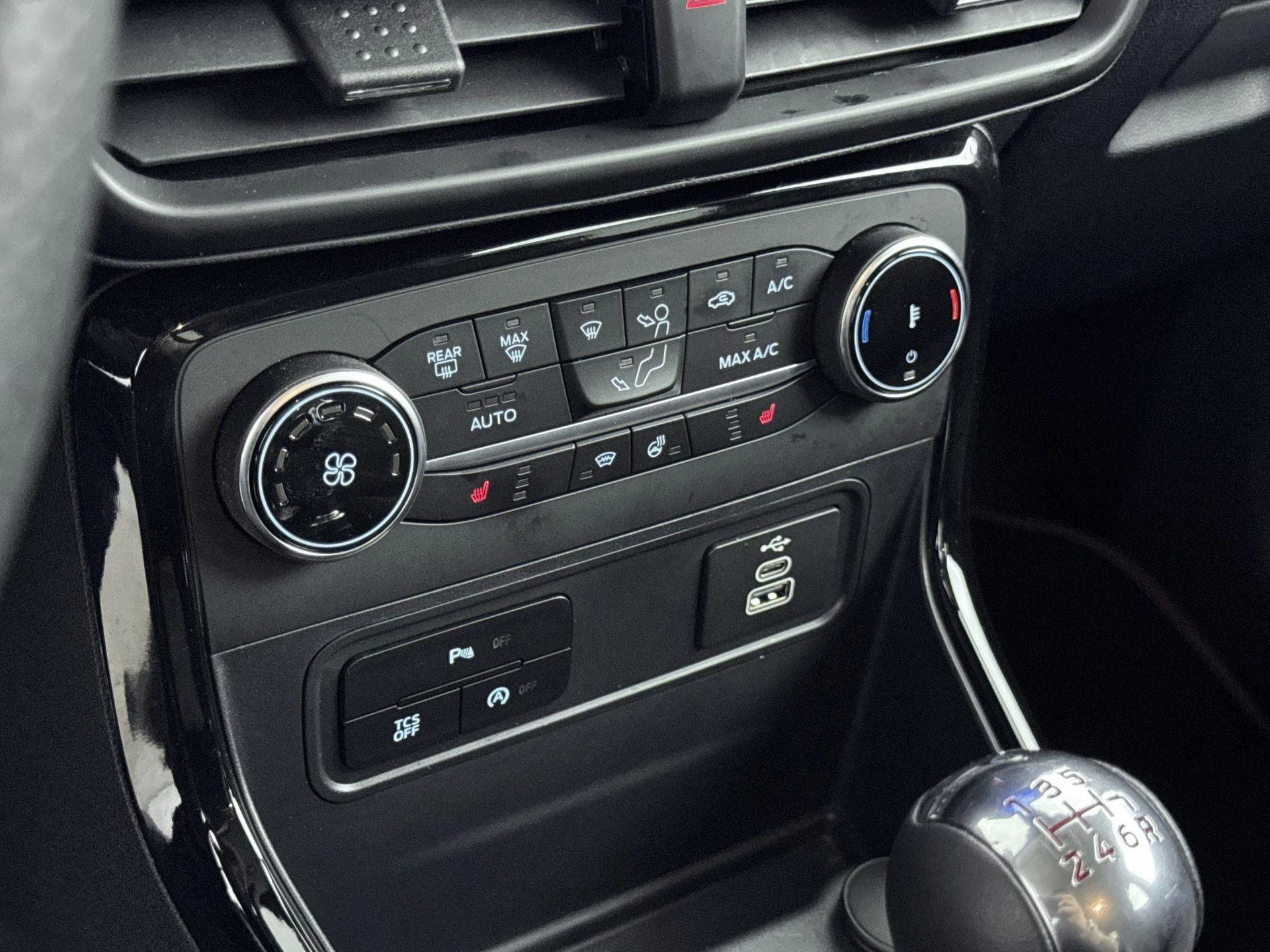 Ford-EcoSport-image-20