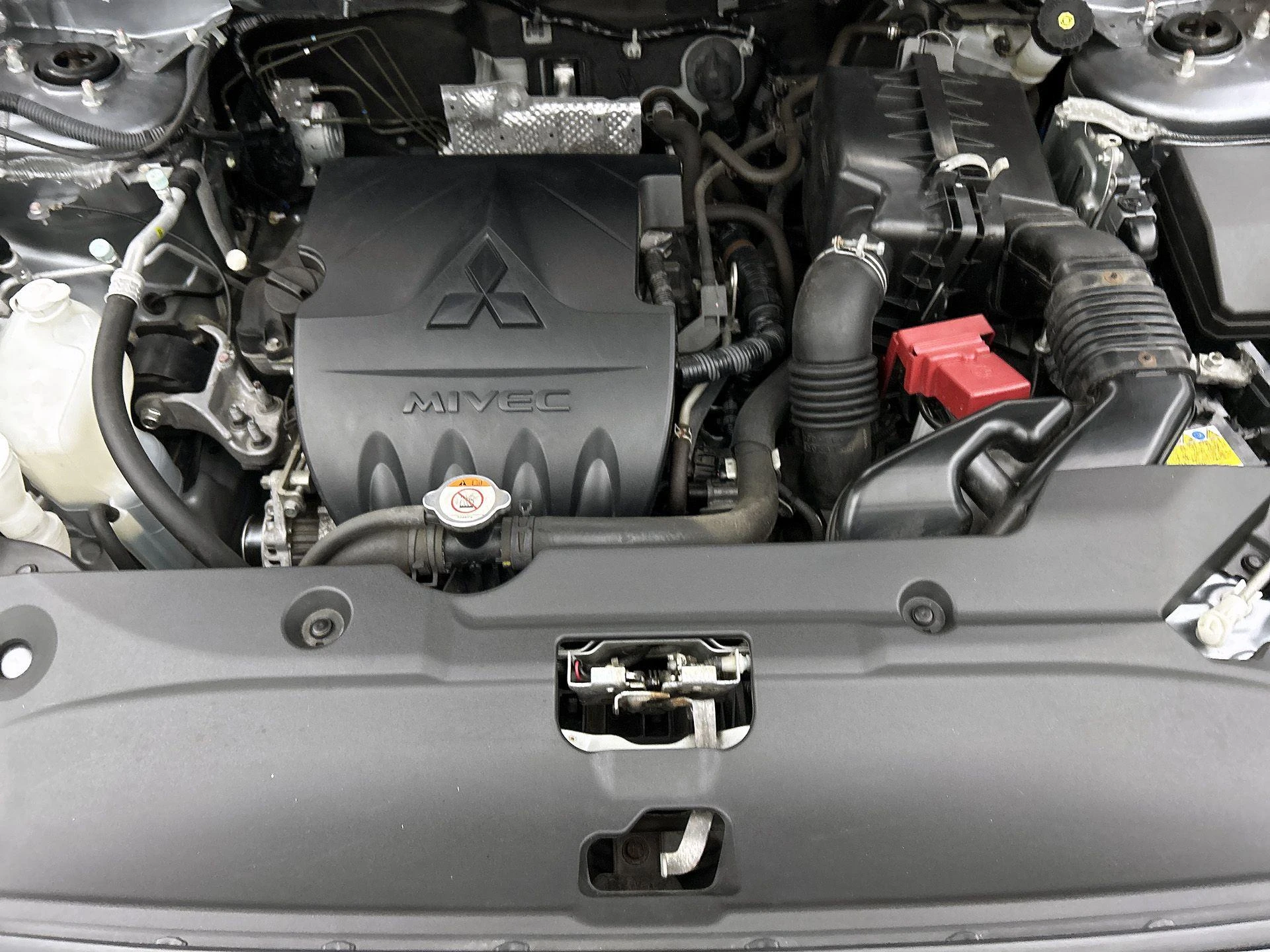 Mitsubishi-ASX-image-19