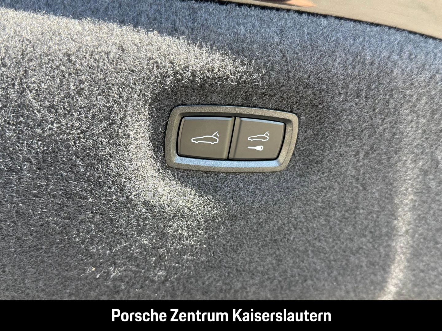 Porsche Taycan GTS HA-Lenkung InnoDrive Head-Up BOSE gts